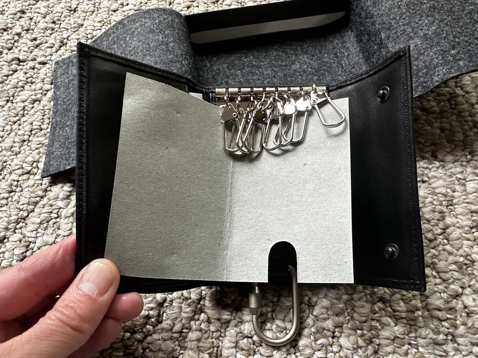 Tumi 01766d 8-HK Key CS w/Valet