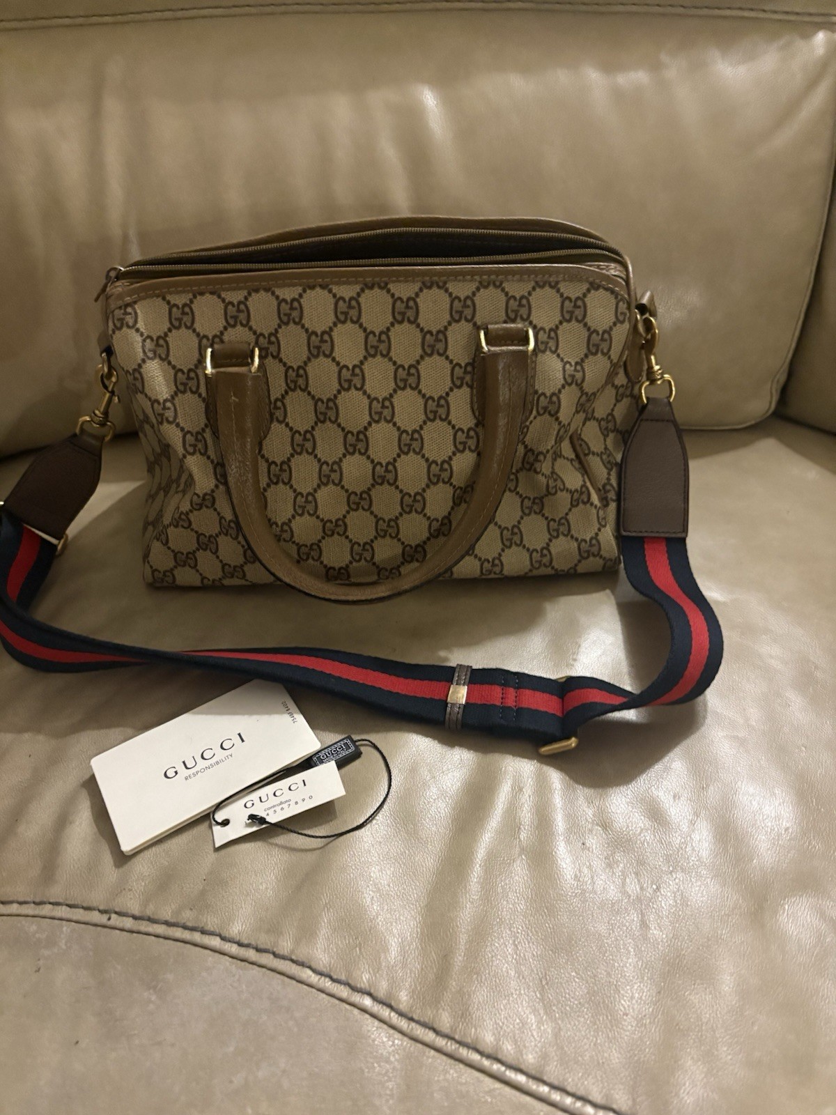 Authentic Vintage GUCCI Ophidia Medium GG tote bag