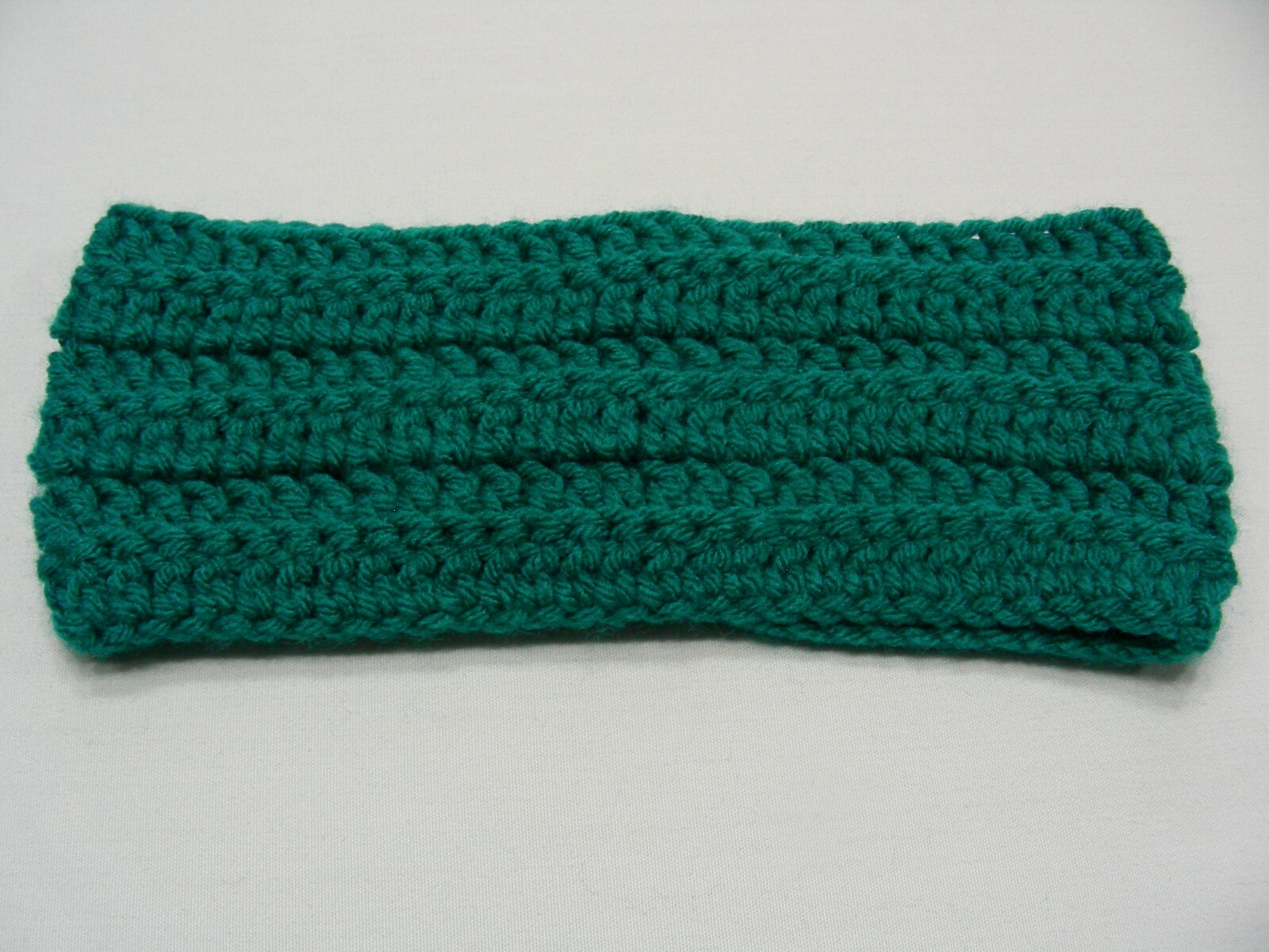BLUE-GREEN TEAL – HAND KNITTED – ACRYLIC – ONE SIZE HEADBAND!