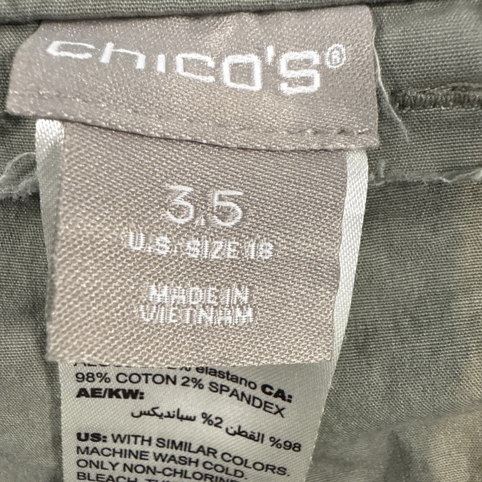 Chicos Womens Shorts 3.5 18 Olive Green Cargo Buttoned Hem Casual Utility