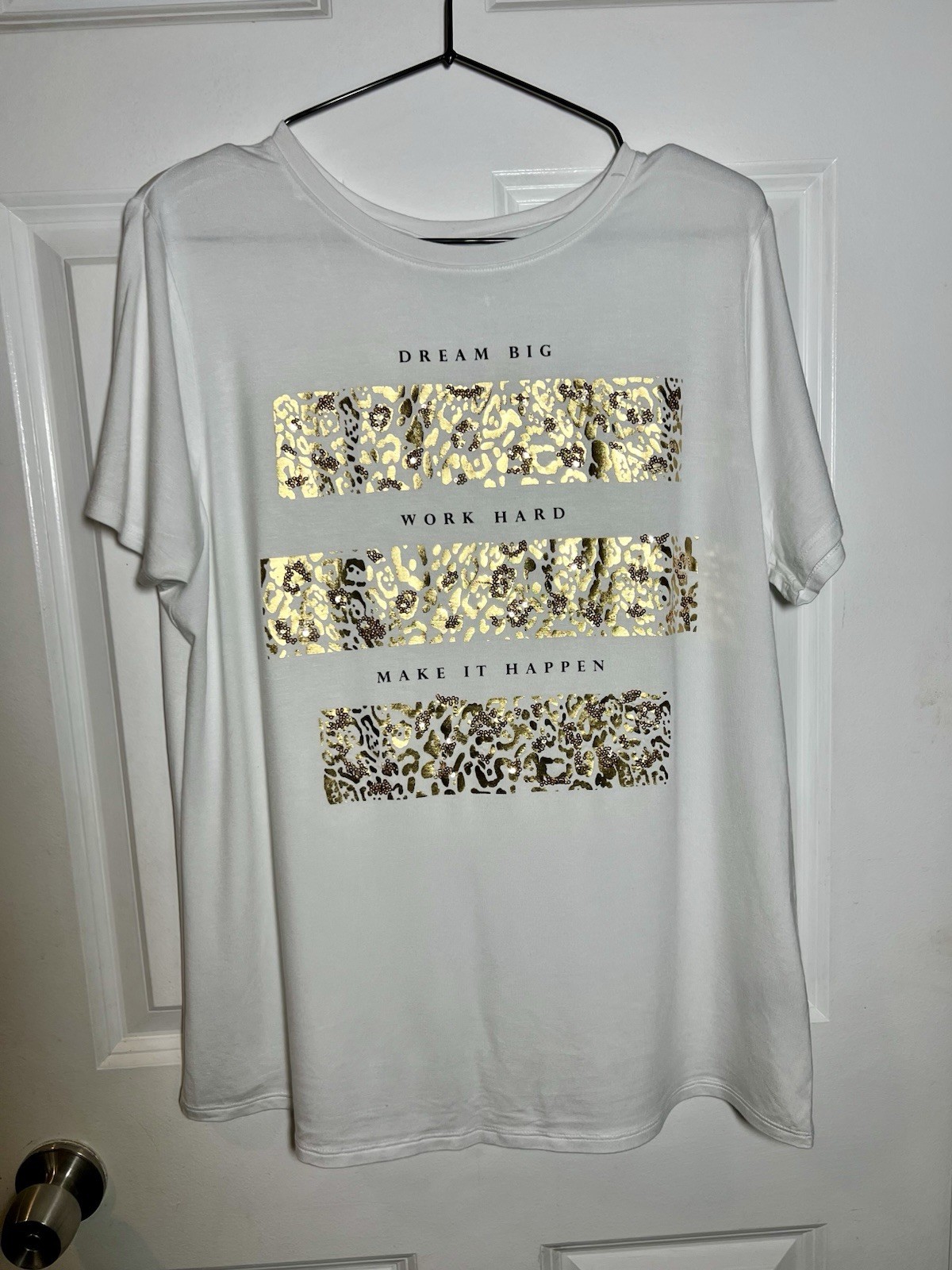 Apt. 9 Women’s White Leopard Print Sequin Short Sleeve T-Shirt M