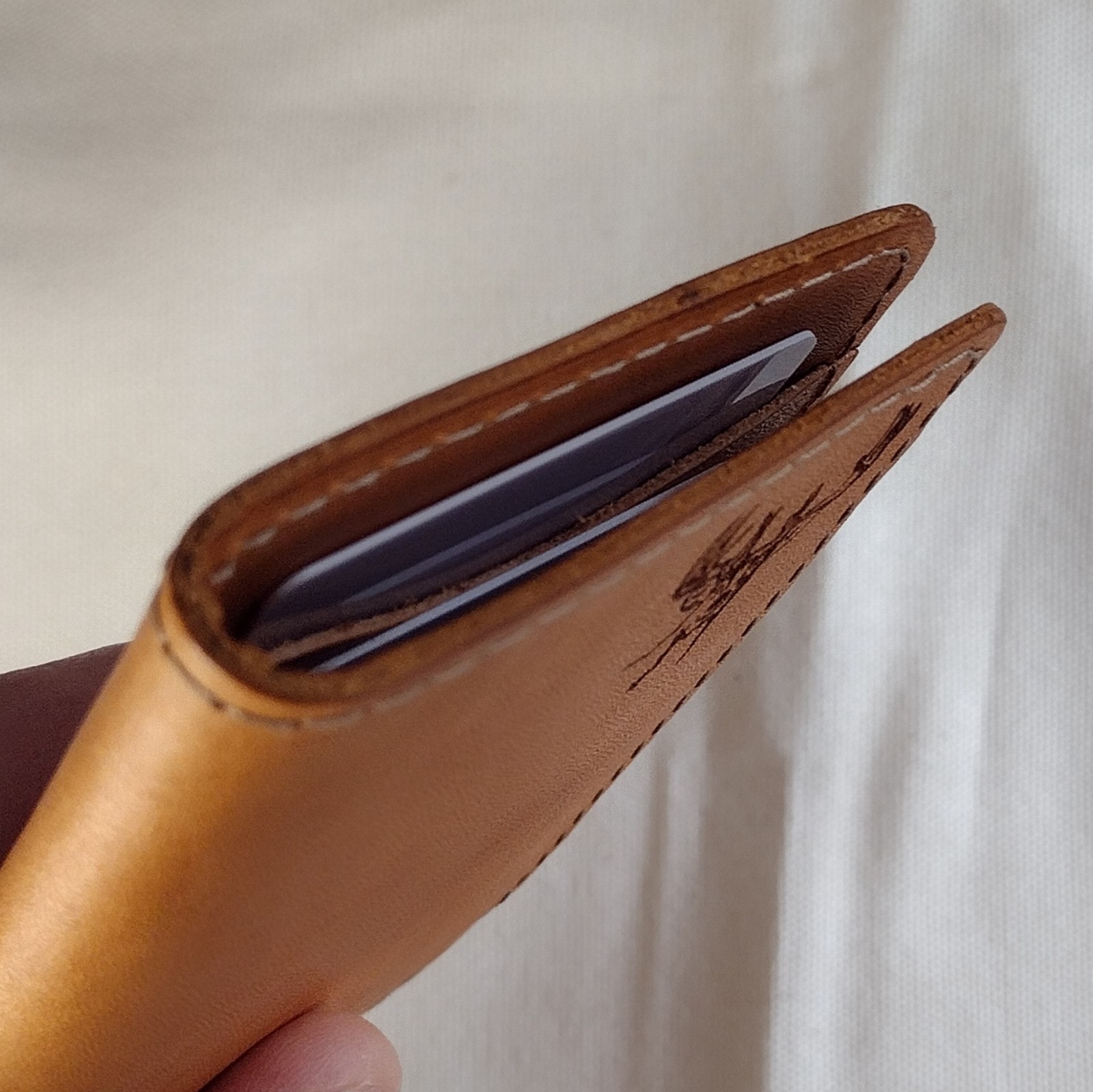 handmade 100% real leather wallet aged natural veg tan vertical bifold Deer