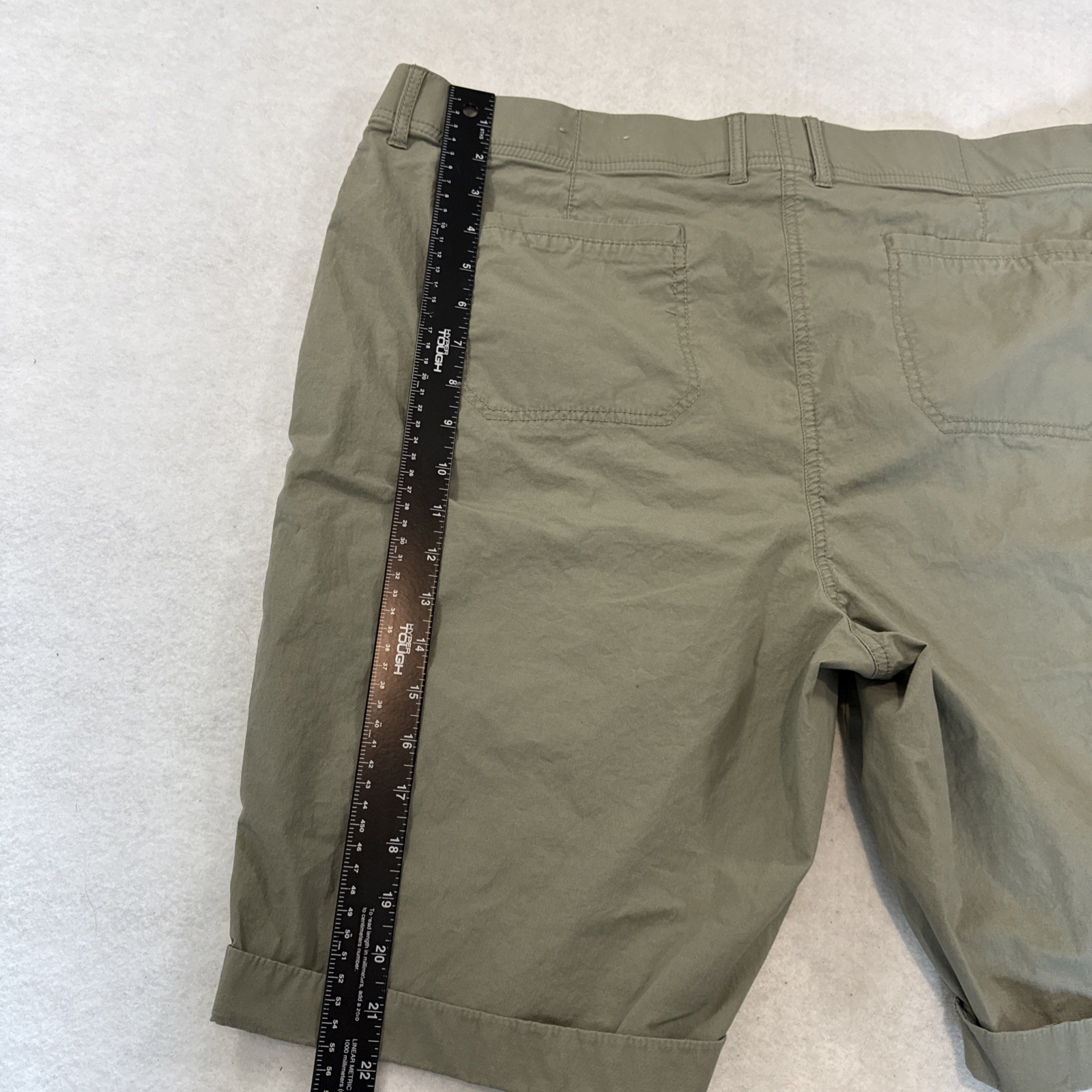 Chicos Womens Shorts 3.5 18 Olive Green Cargo Buttoned Hem Casual Utility