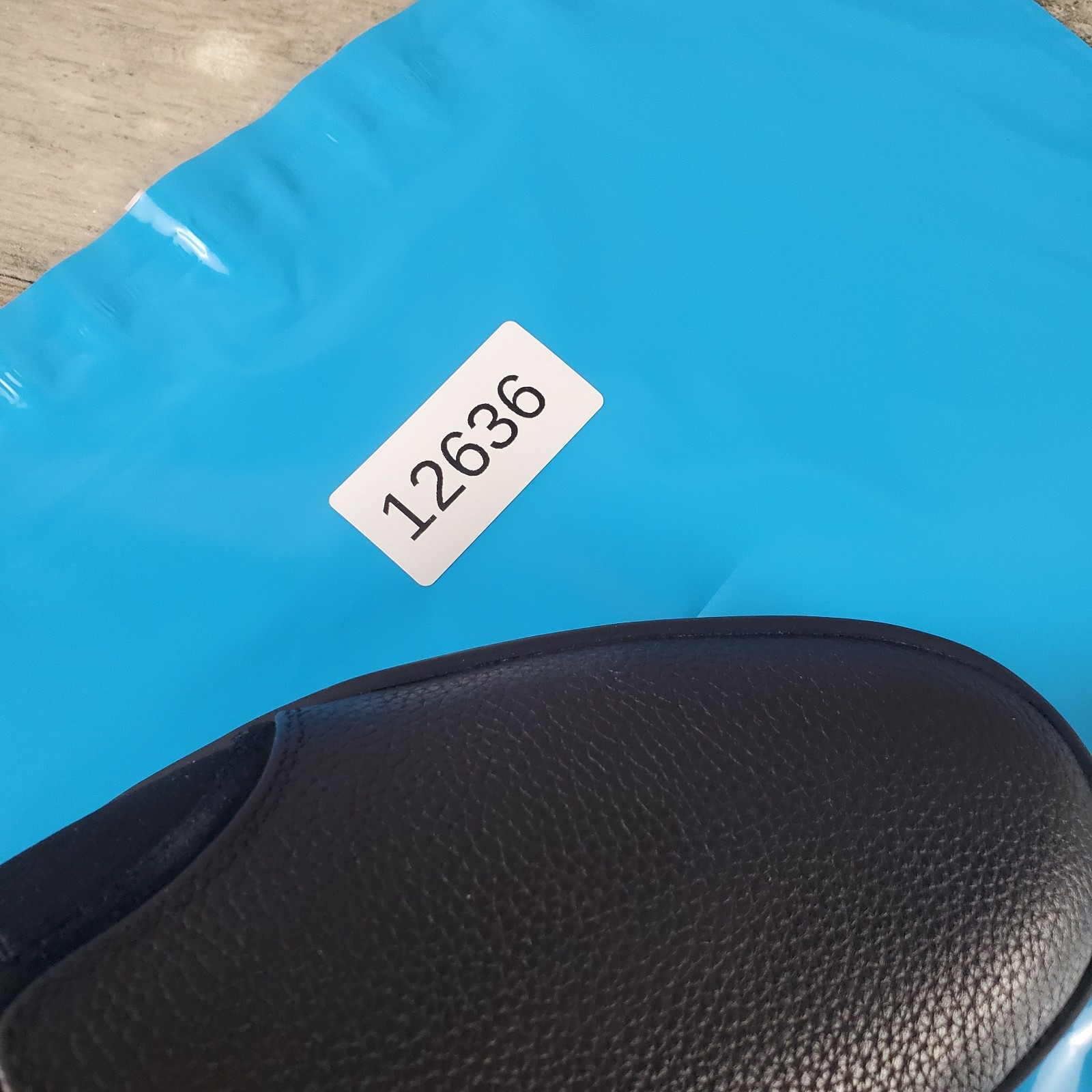 Vionic Cambria Womens Loafer Sz 8.5 Black Leather Elastic Gore Slip On Round Toe