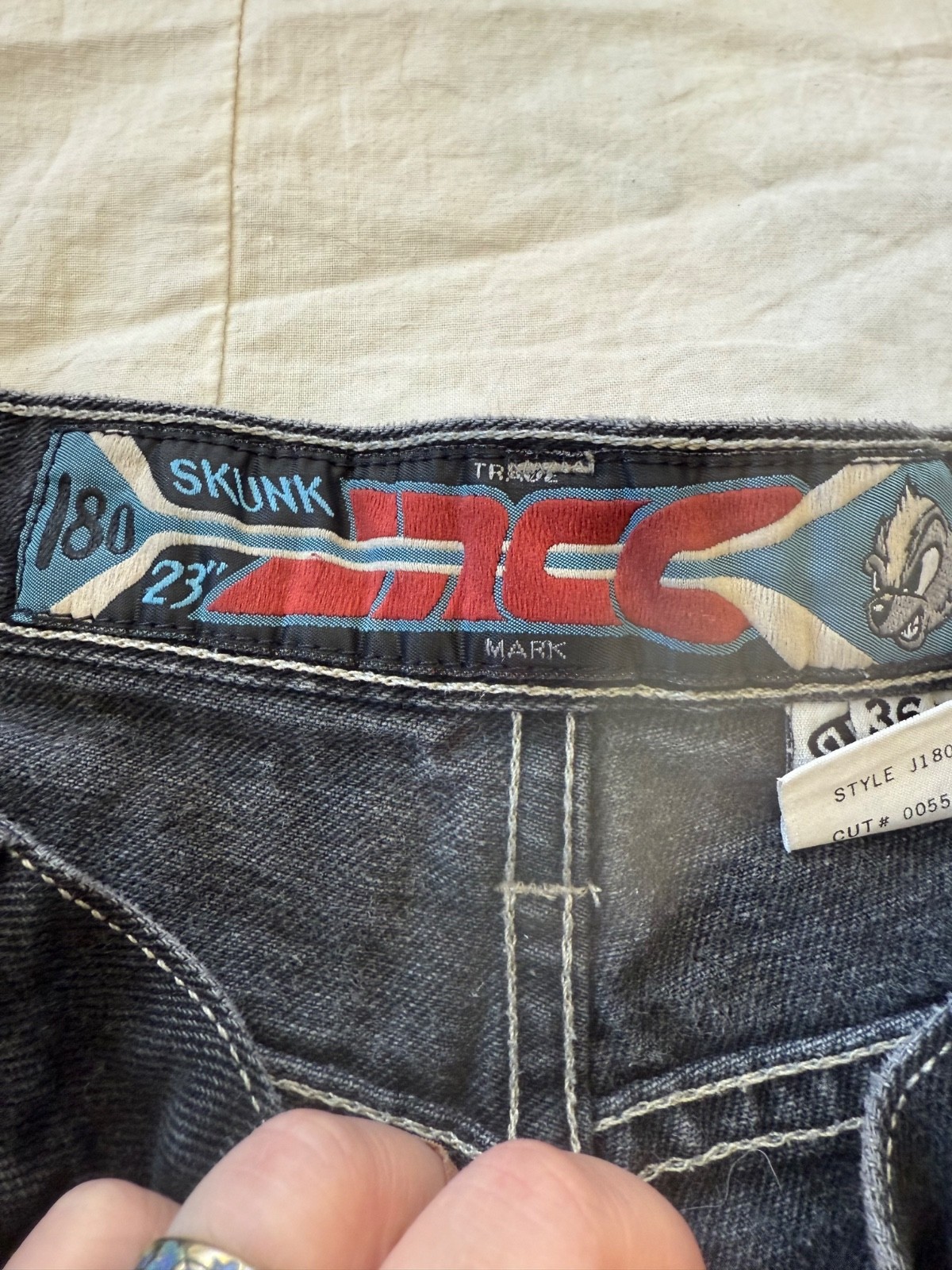 Vintage 90’s JNCO SKUNK Jean Shorts Denim Jorts USA Mens 36 Black