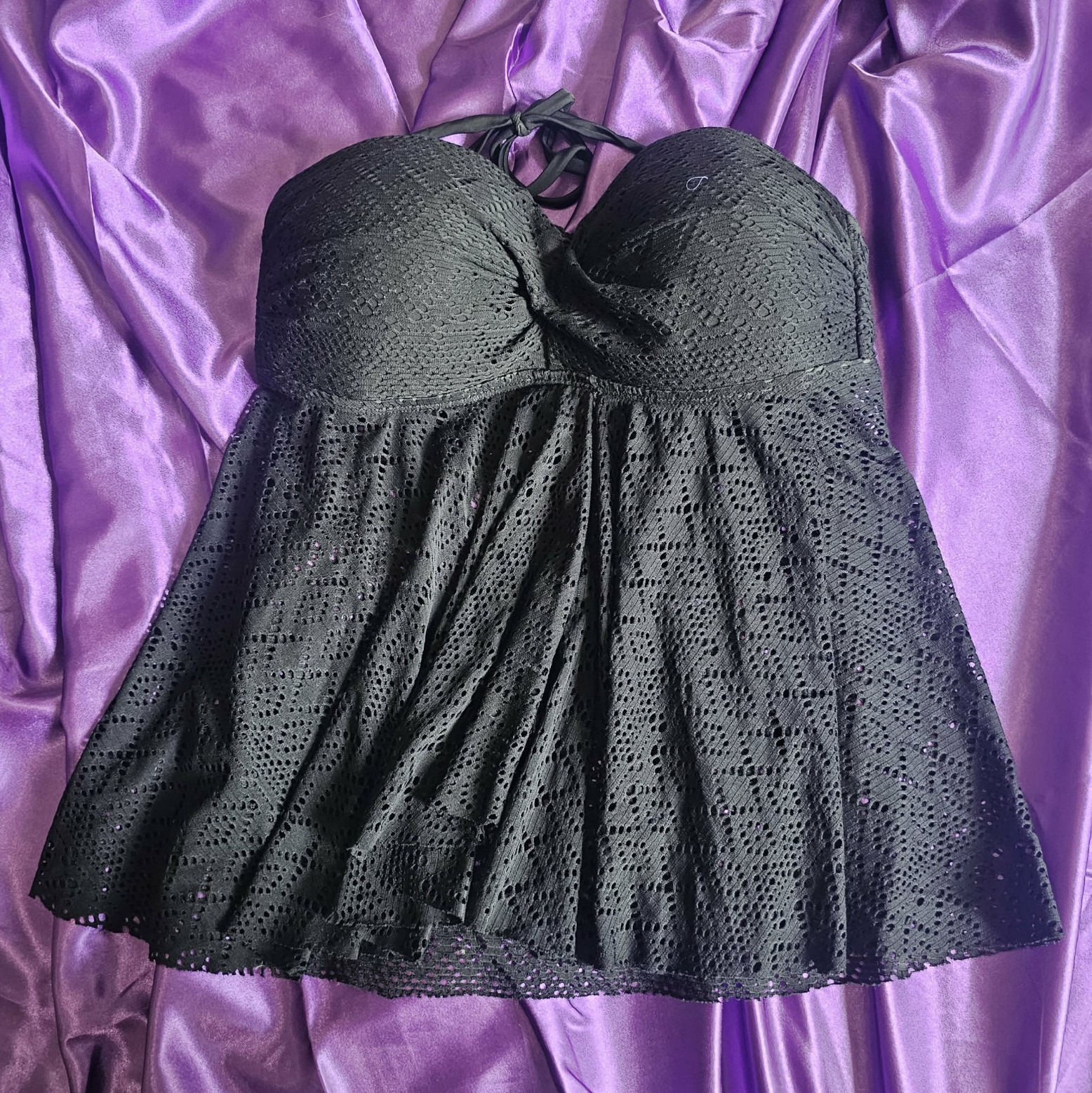 Kona Sol Black Mesh Halter Lined Tankini Top Skirted B Cup Womens Size M