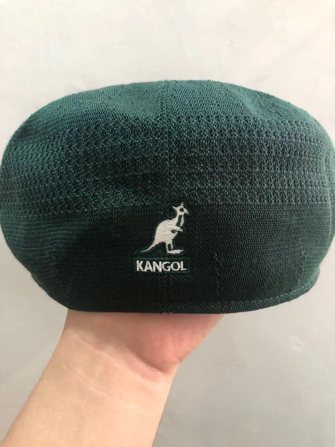Kangol Wool 504 Flat Cap Men Women Casual Woolen Beret Hat Winter Newsboy Caps