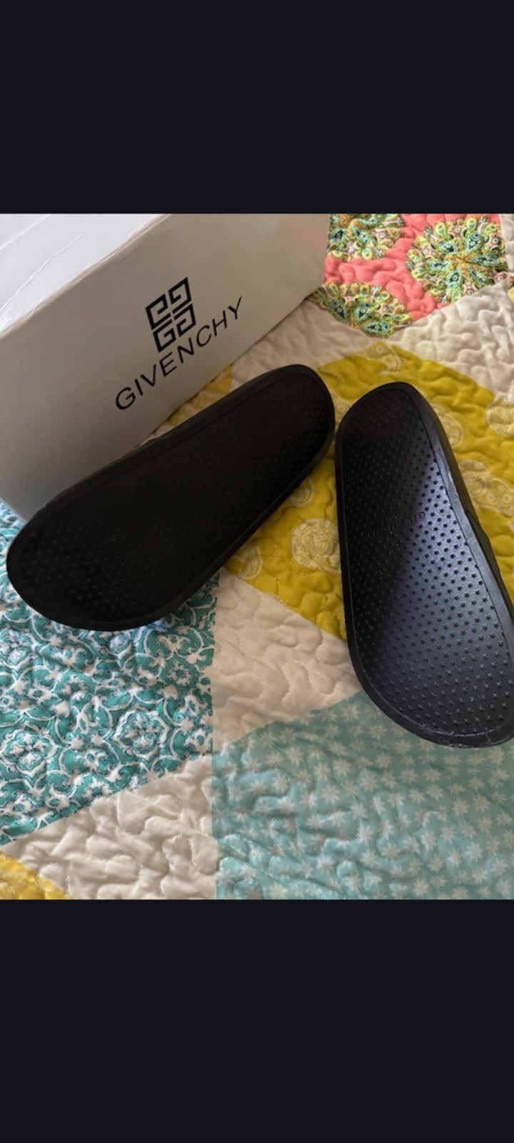 Women’s Givenchy Logo-Embossed Pool Rubber Slides in Black and Green Size 39