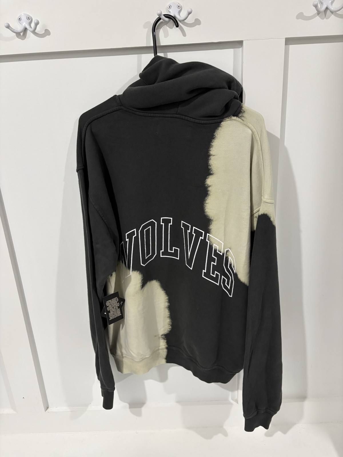 Darc Sport x Punisher Wolves Graphic Castle Gray Acid Wash Hoodie Men’s L