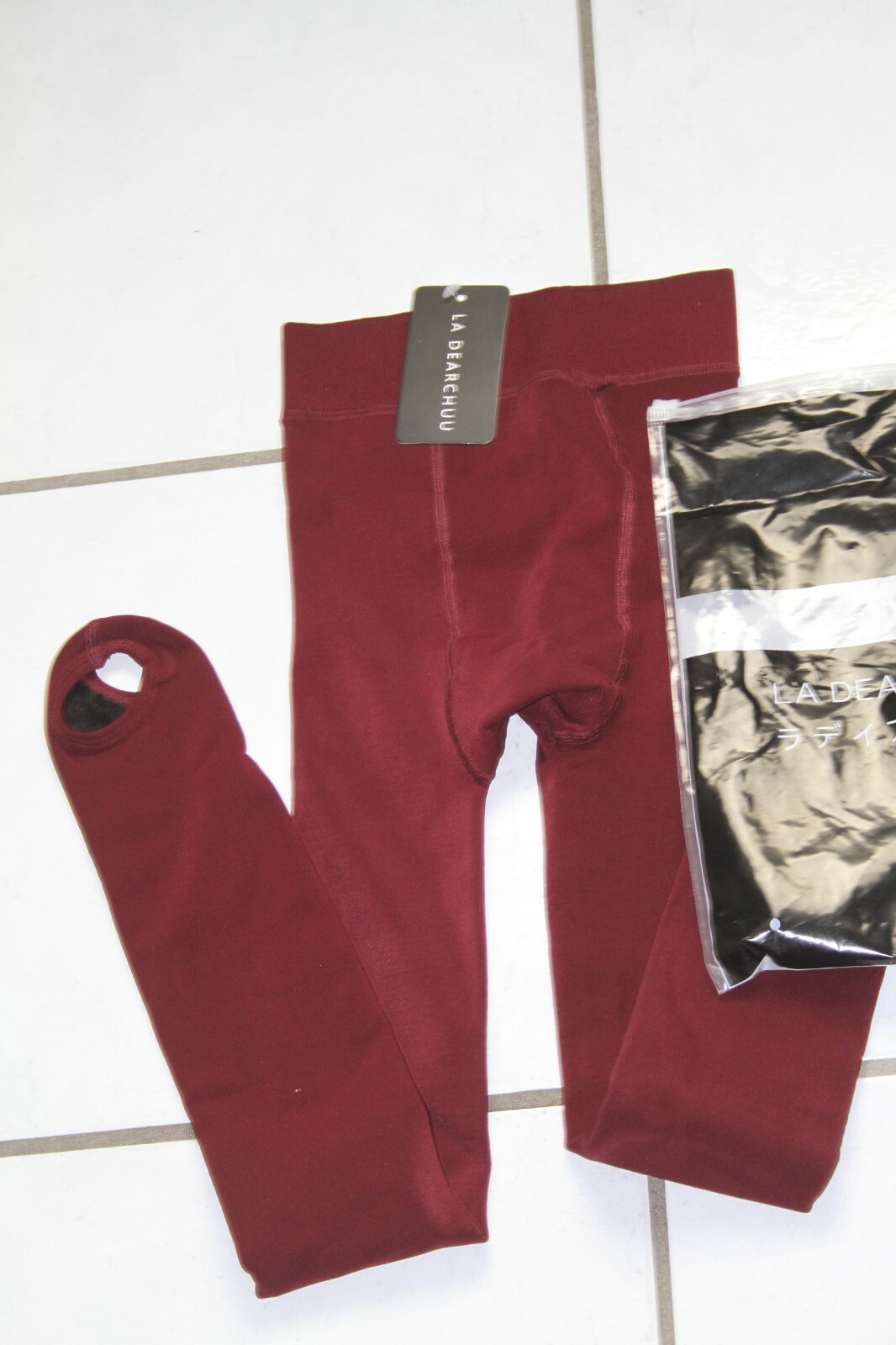 Thick Thermal Leggings for Women Fleece Lined w/ heel strap, Wine Red Size 00