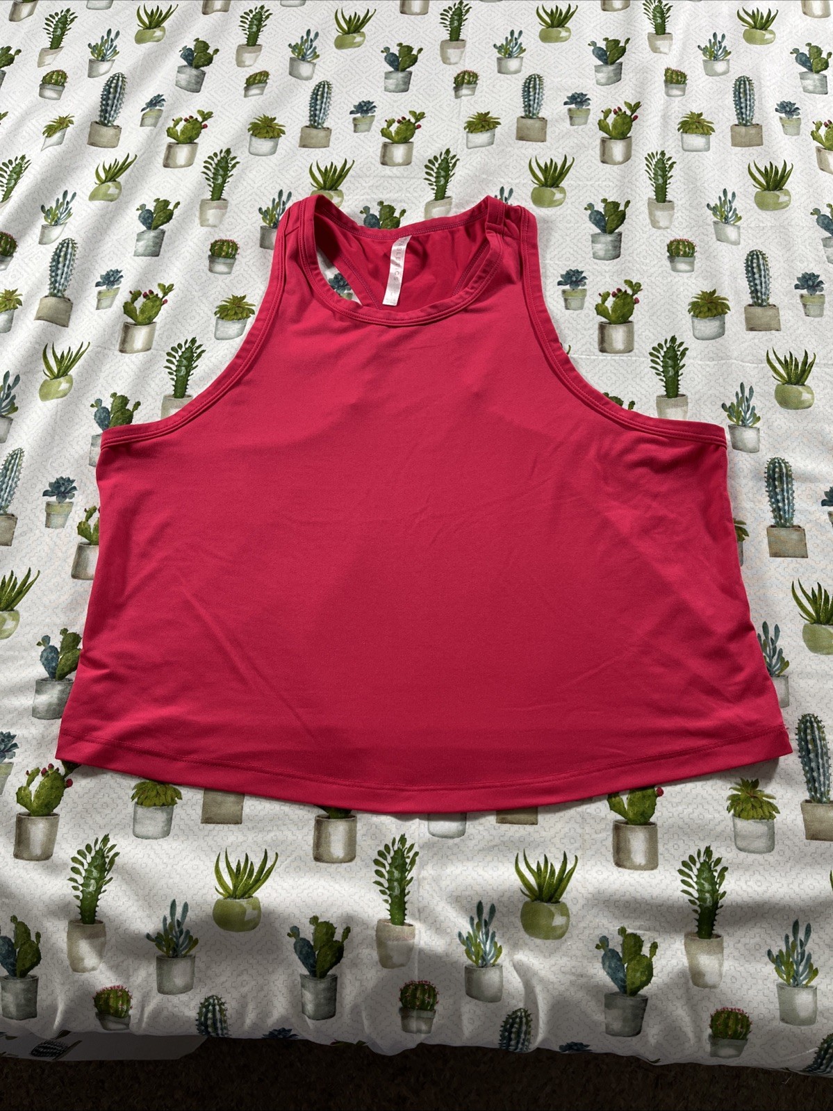 Fabletics Women’s Size Large Racerback Tank Tops Crop Lot Of 4