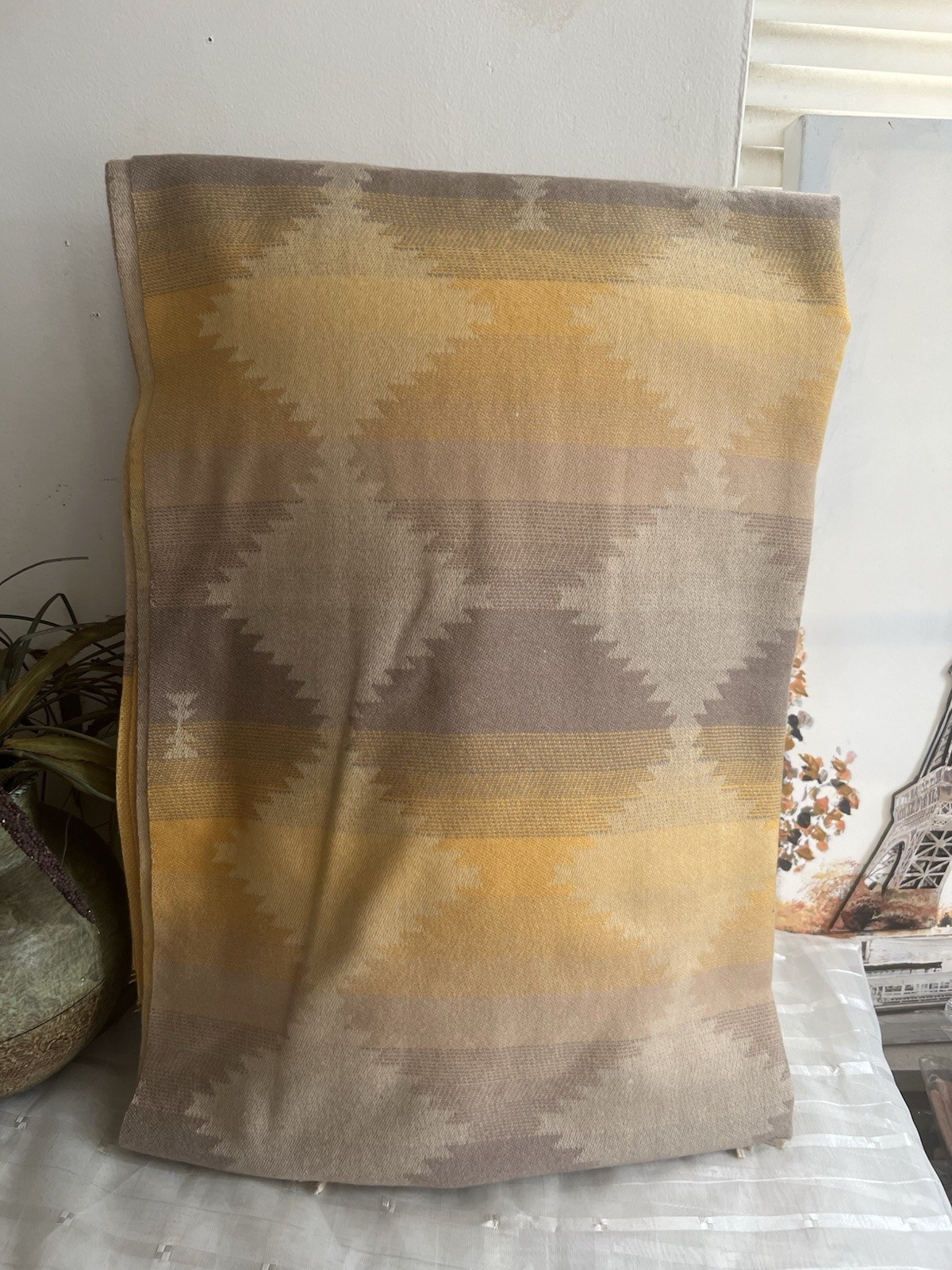 Yellow & Beige Geometric cashmere shawl throws