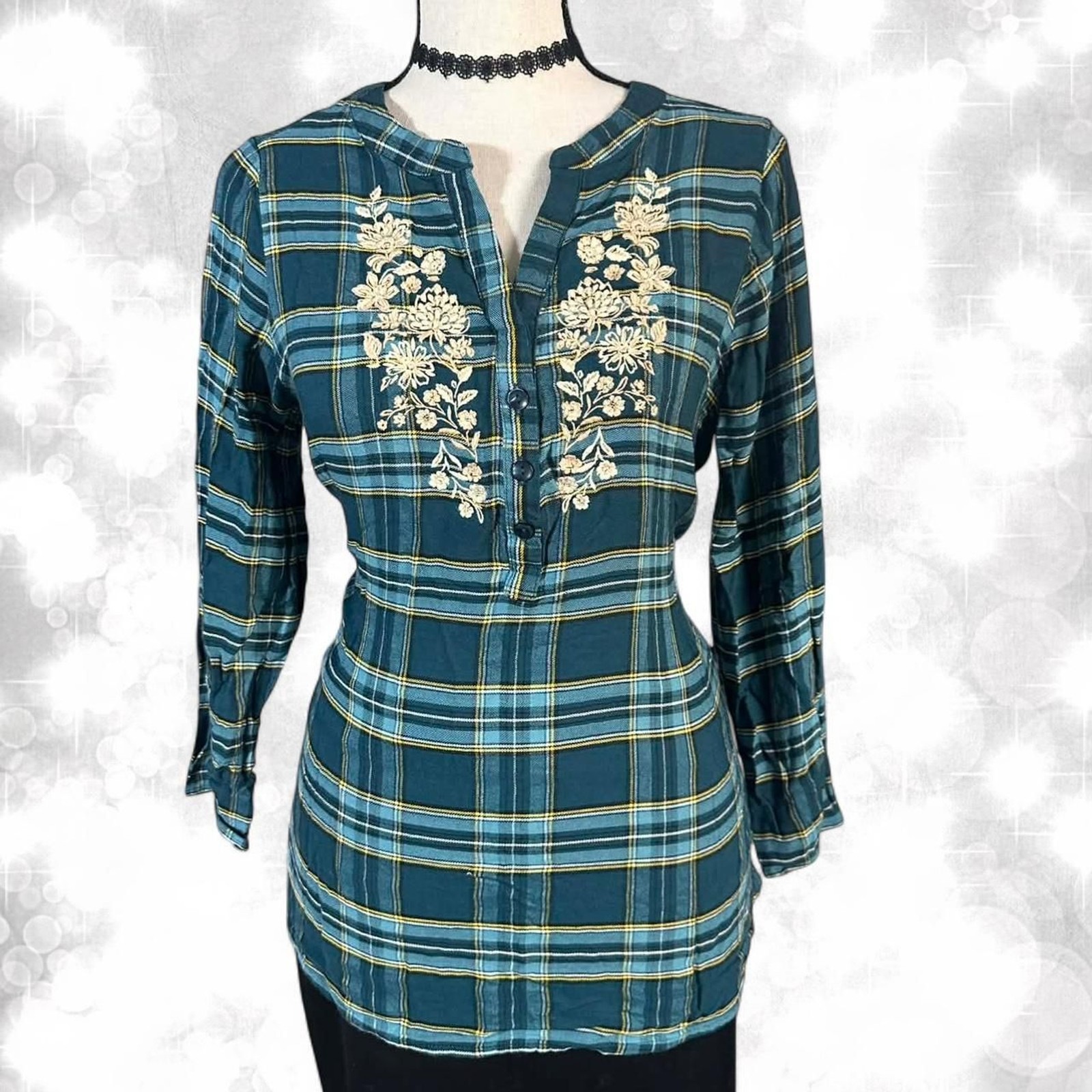 Boho aesthetic 90s girl long sleeve quarter button plaid top