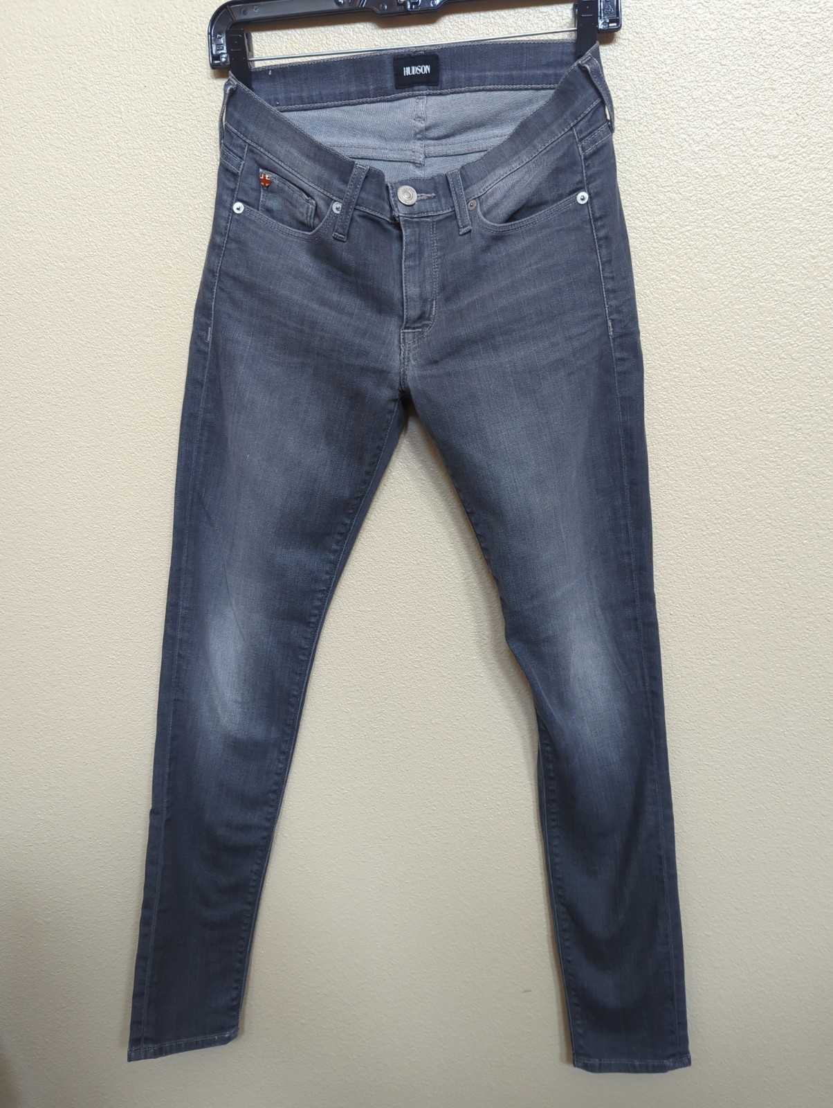 Hudson Jeans Women’s 27 Gray Denim Krista Super Stretch Skinny. No Rips. Clean.