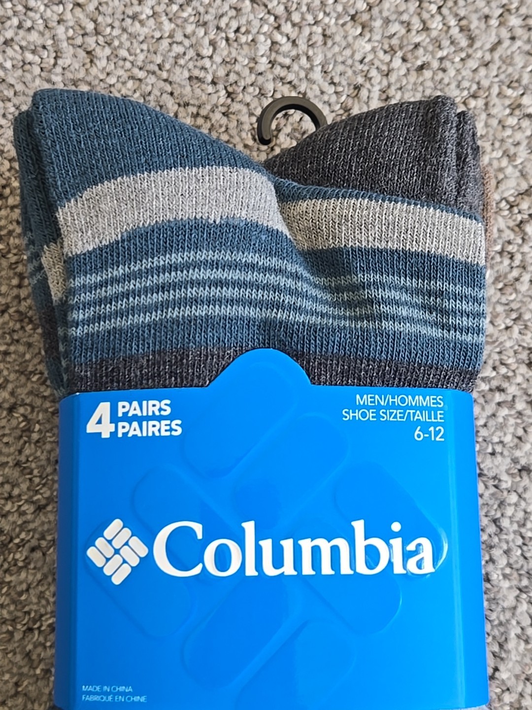 Columbia 4 Pair Every Day Crew Socks Men’s Sz 6-12 NWT Blue Black Taupe Gray
