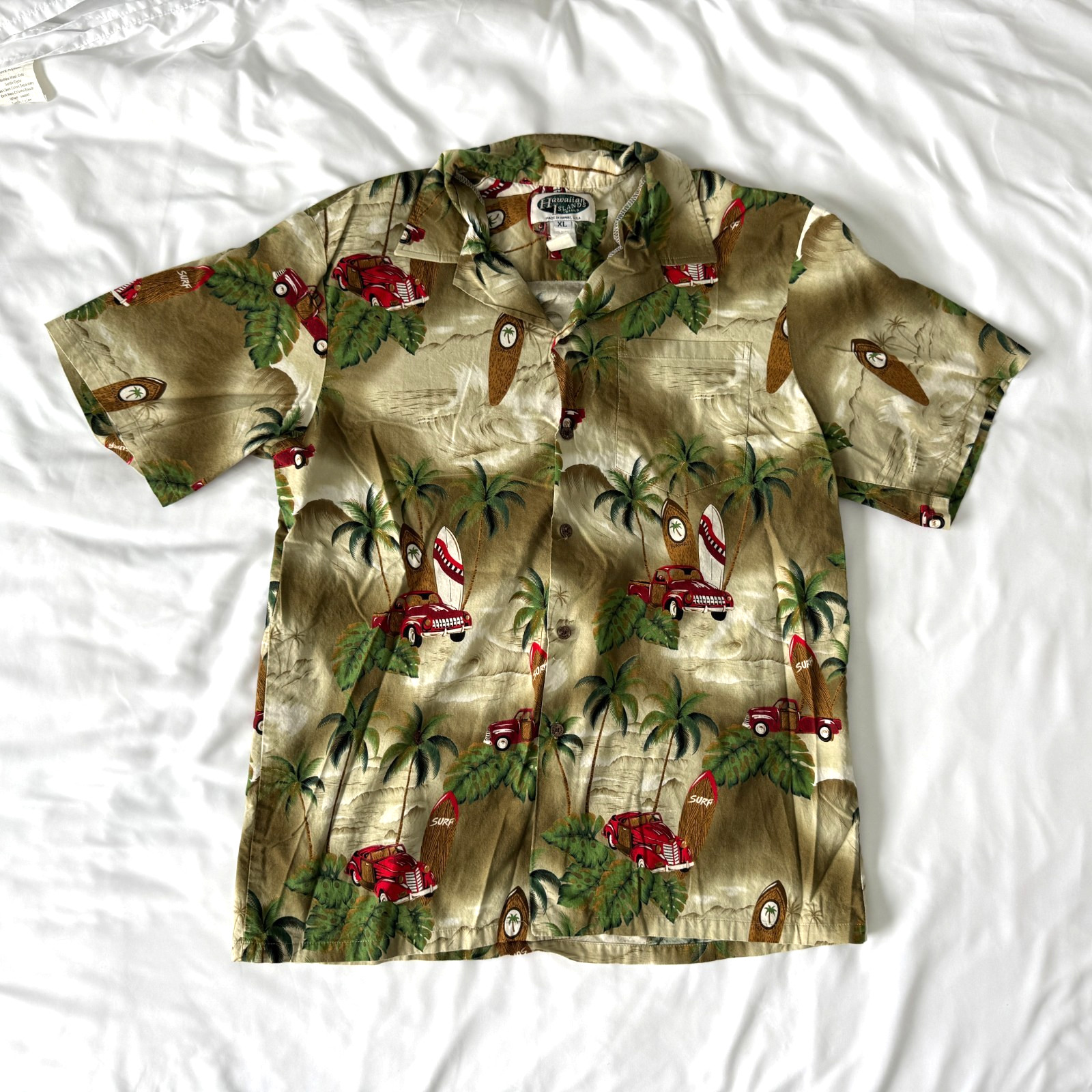 Vintage 90s Hawaiian Islands Brand Shirt All Over Print Surf & Classic Cars XL