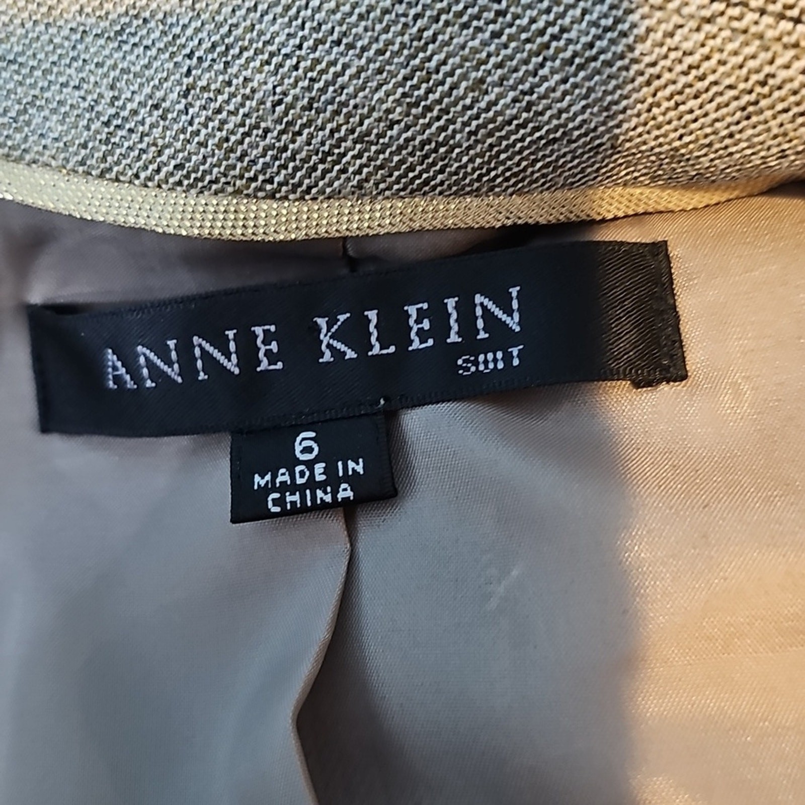 Anne Klein Size 6 Taupe Skirt Blazer Suit 2 Piece Lined Careee Professional
