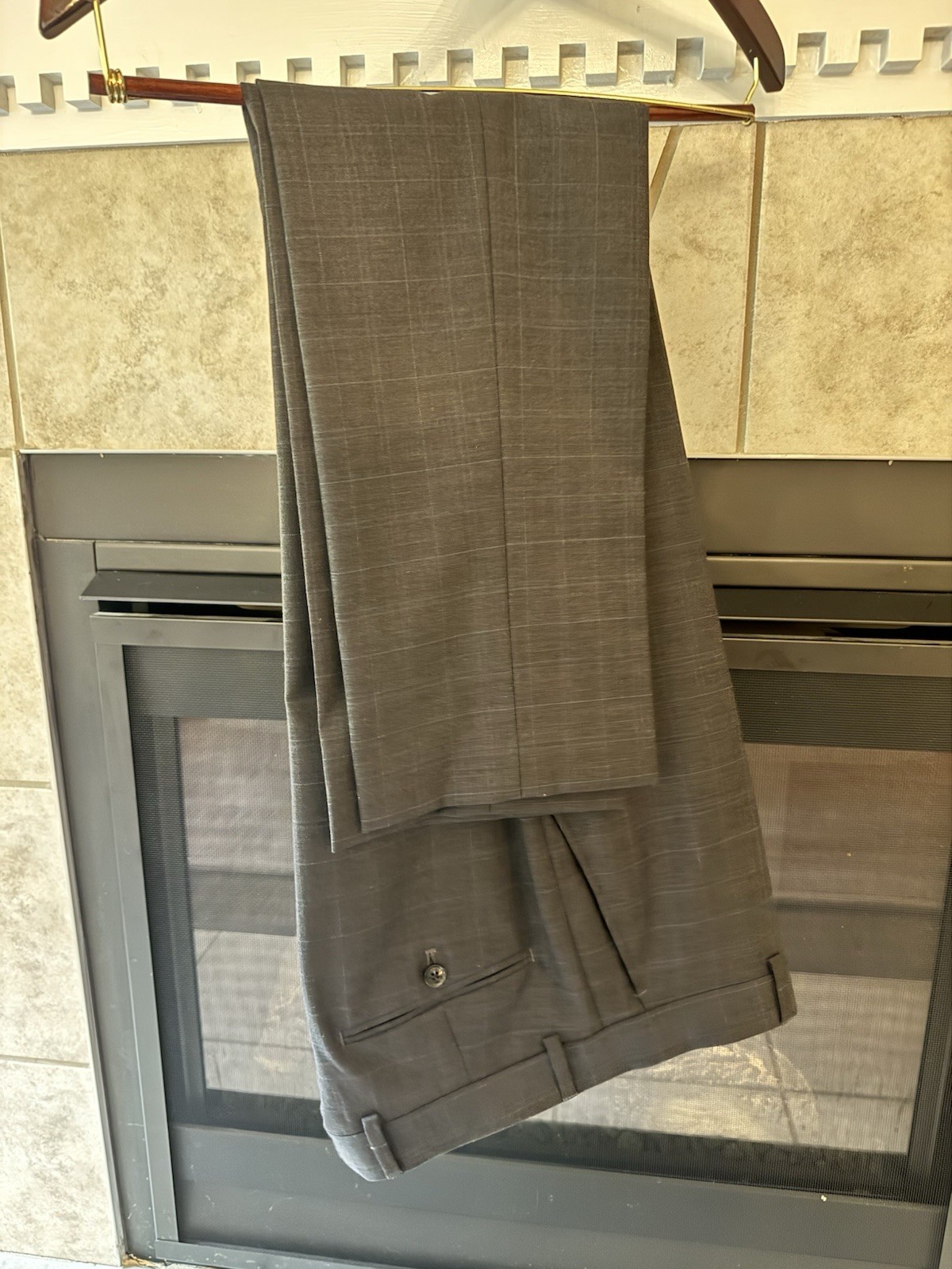 Tommy Hilfiger Men’s Dark Gray Check Slim Fit TH Flex Full Suit 40L / 32×32