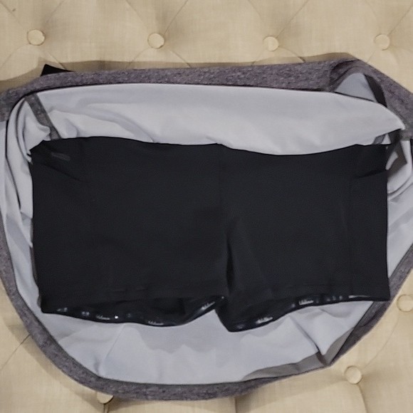 Lululemon Pace Rival tennis skirt heathered grey black skort sz 8 tall no panel