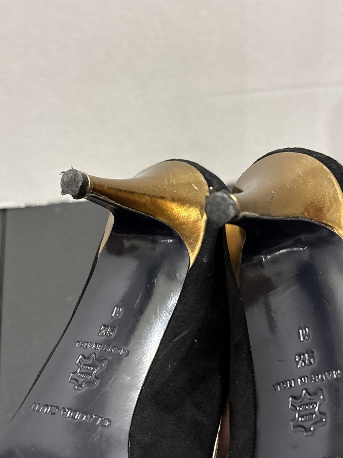 CLAUDIA CIUTI Black Suede & Gold Pointed Toe Heels Pumps Size 9.5 M