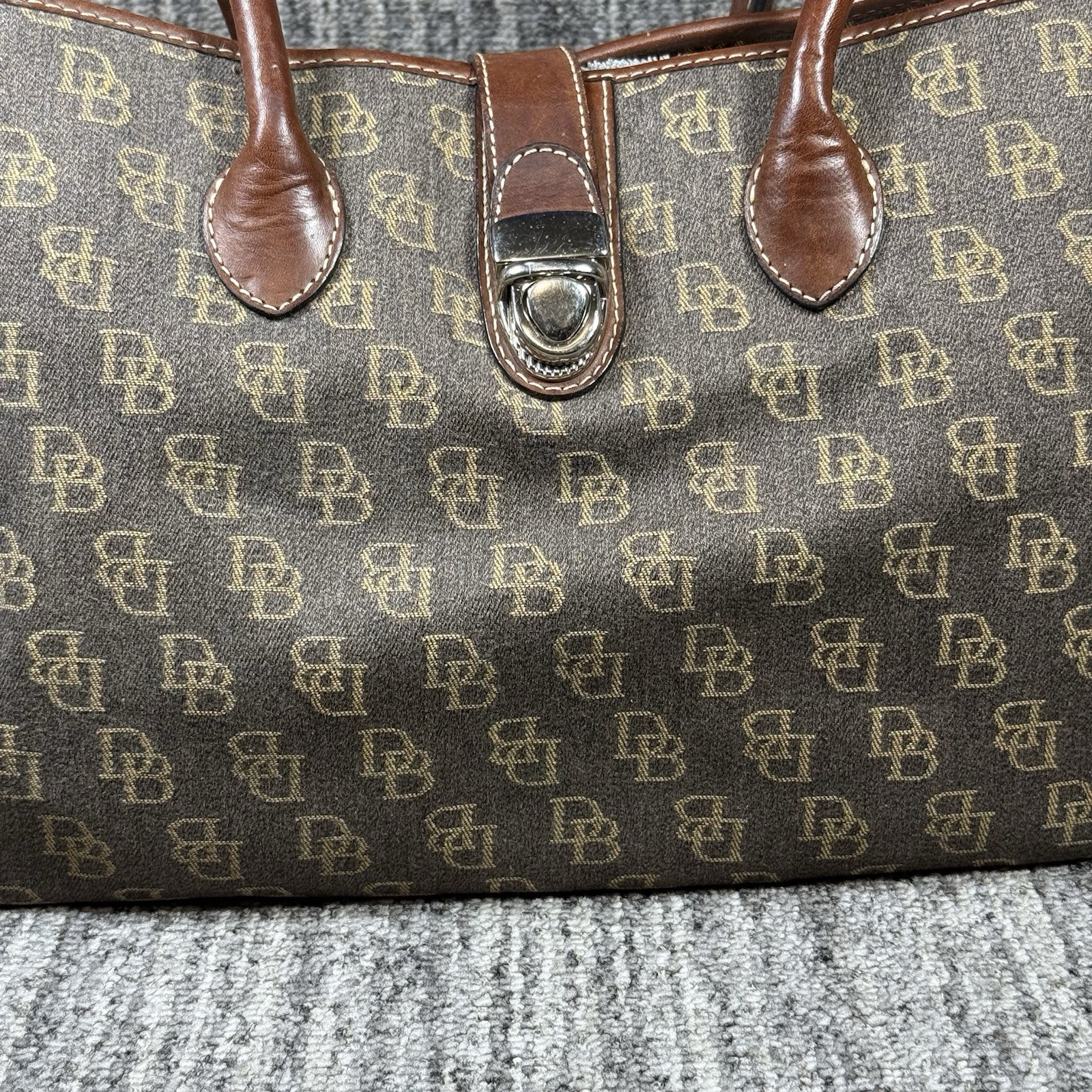 Dooney & Bourke Satchel Tote Bag Push Lock Signature Canvas Leather Trim Purse