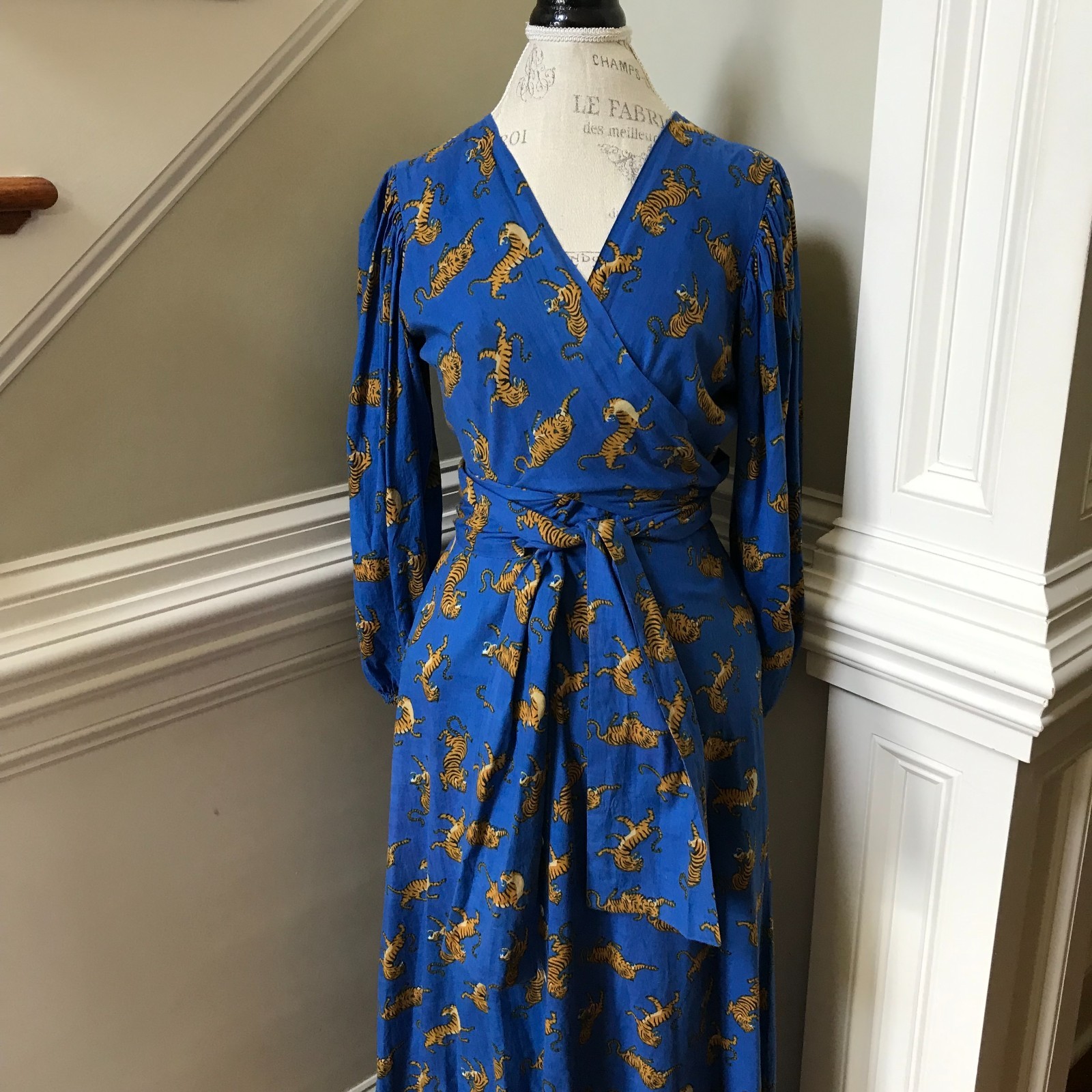 Guadalupe Monica Jungle Tiger Wrap Maxi Dress Womens Medium Blue V-Neck Cotton