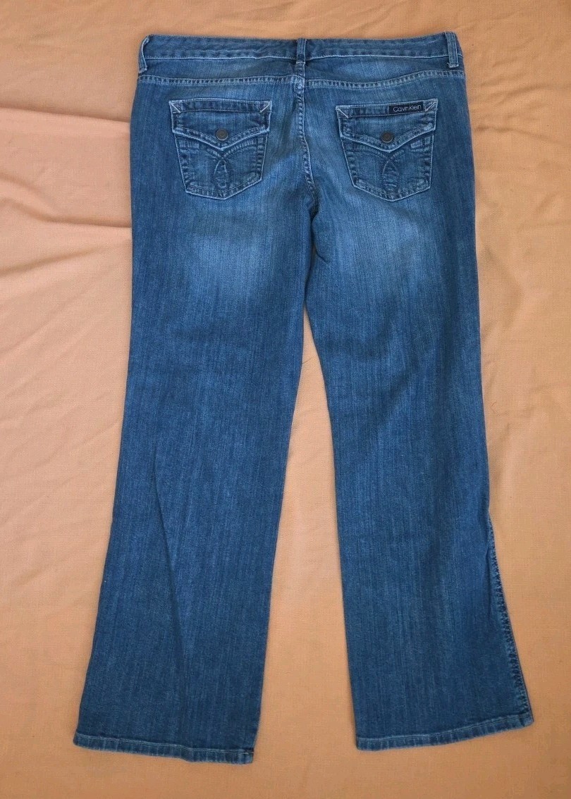 Calvin Klein Women’s Jeans Lean Boot Size 32 14 Button Flap Back Pockets
