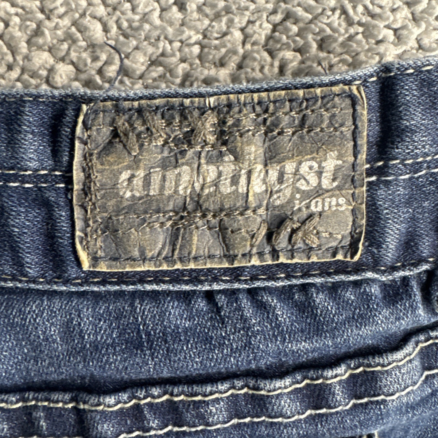 Amethyst Jeans Women’s Size 7 Reg-Blue Denim Straight Leg Bold Stitching 30.5”L