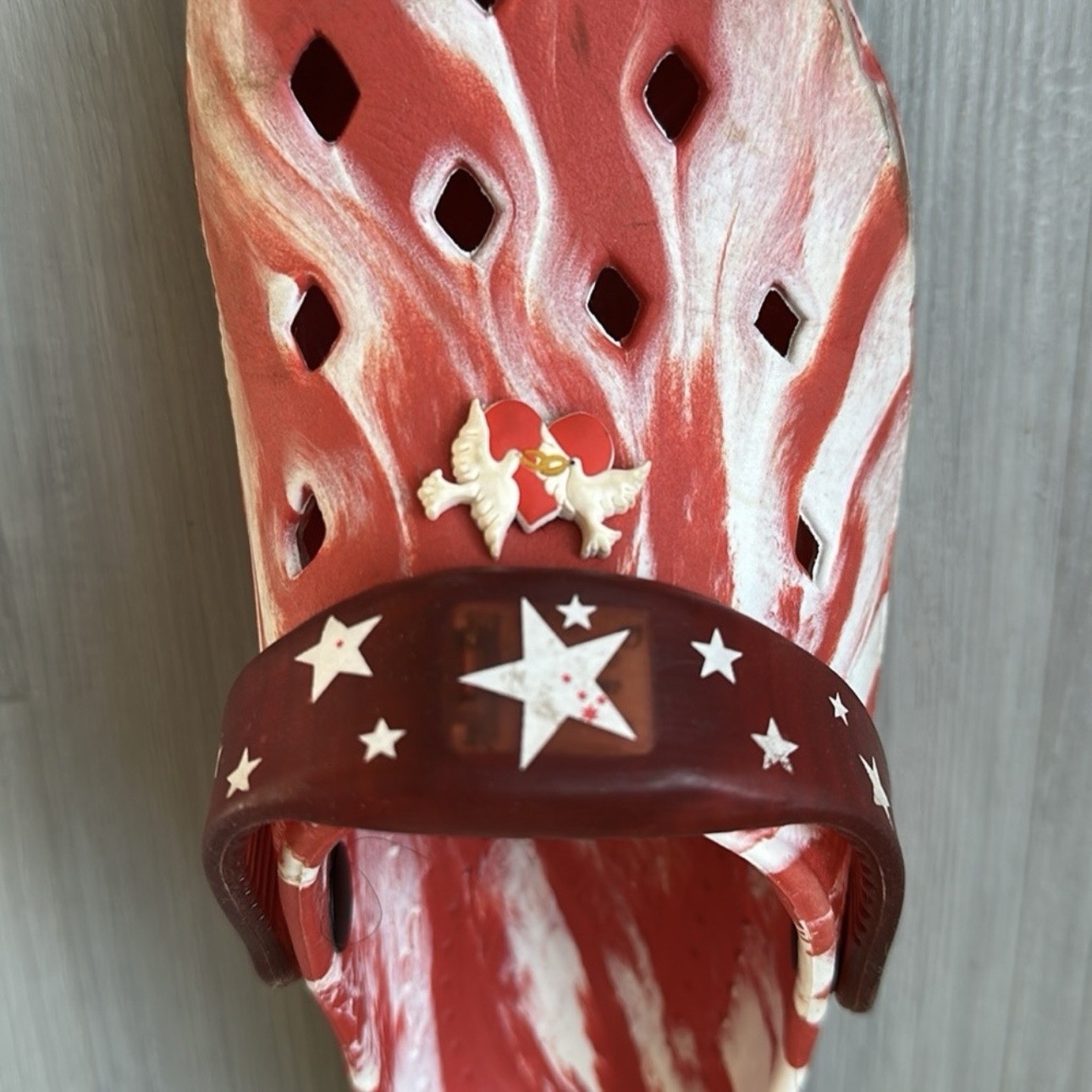 Airwalk Red/White Marbled Star Clogs Slip-On Closed Toe Kids Size 3.5-4