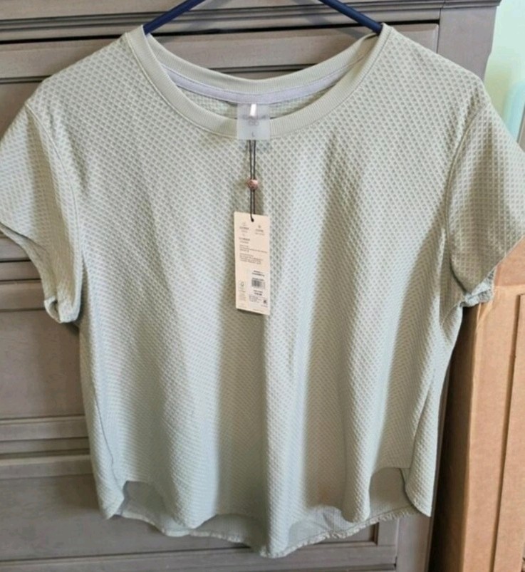 CALIA Women’s Green Lightweight Breathable Cropped Crew Neck Tee Sz L