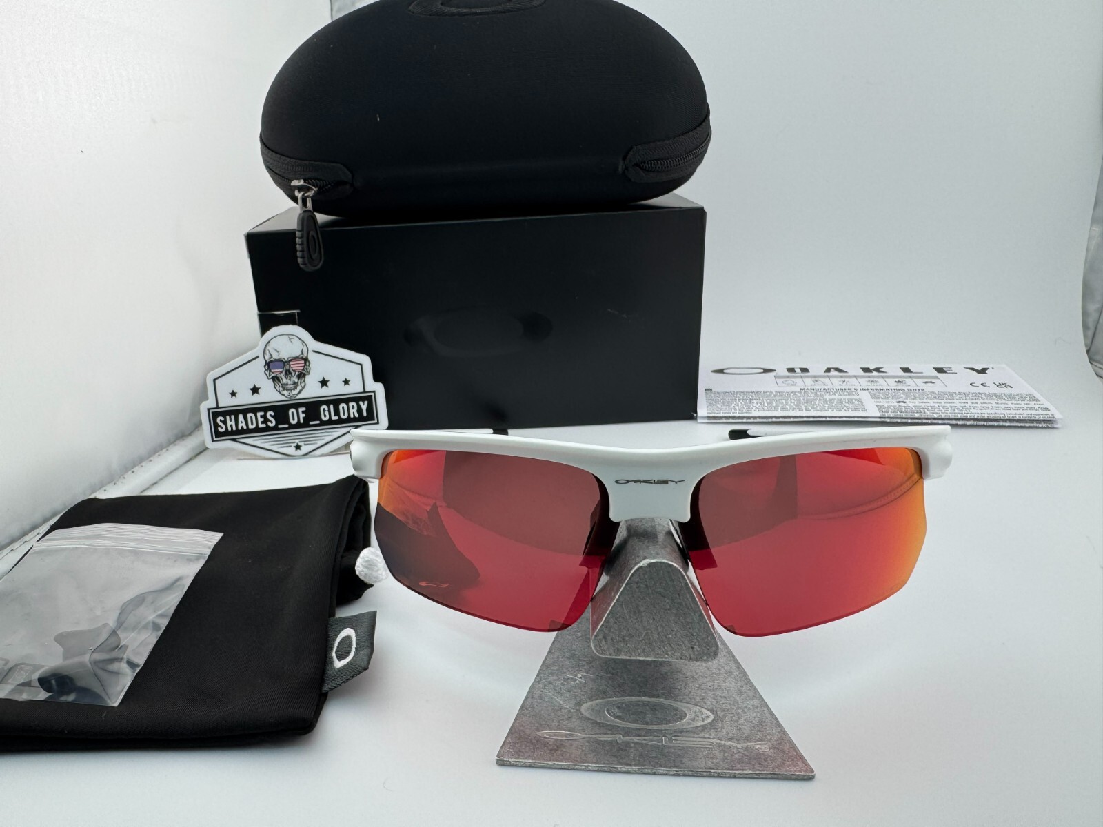 OAKLEY BISPHAERA MATTE WHITE WITH PRIZM FIELD SUNGLASSES OO9400-10 AUTHENTIC NEW