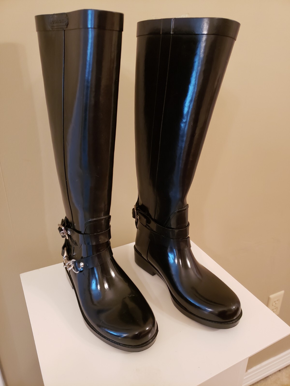 🖤COACH 🖤LORI🖤 BLACK Tall Rubber Rain Boots, Size 5, Pull On, Silver Buckle