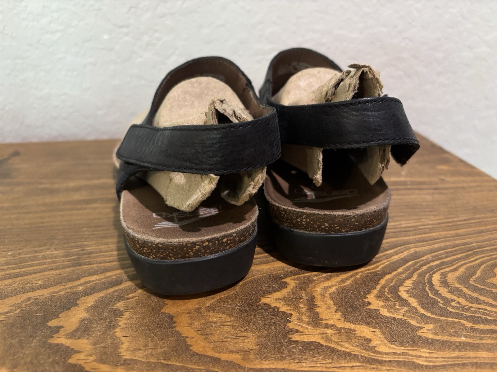 Dansko Womens REECE Black Toe Thong Sandals Sz 39 US 8.5-9