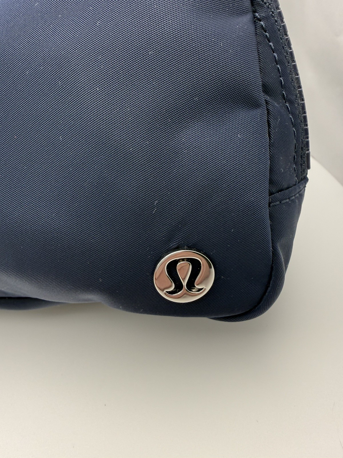 Lululemon Everywhere Belt Bag Club Blue Silver