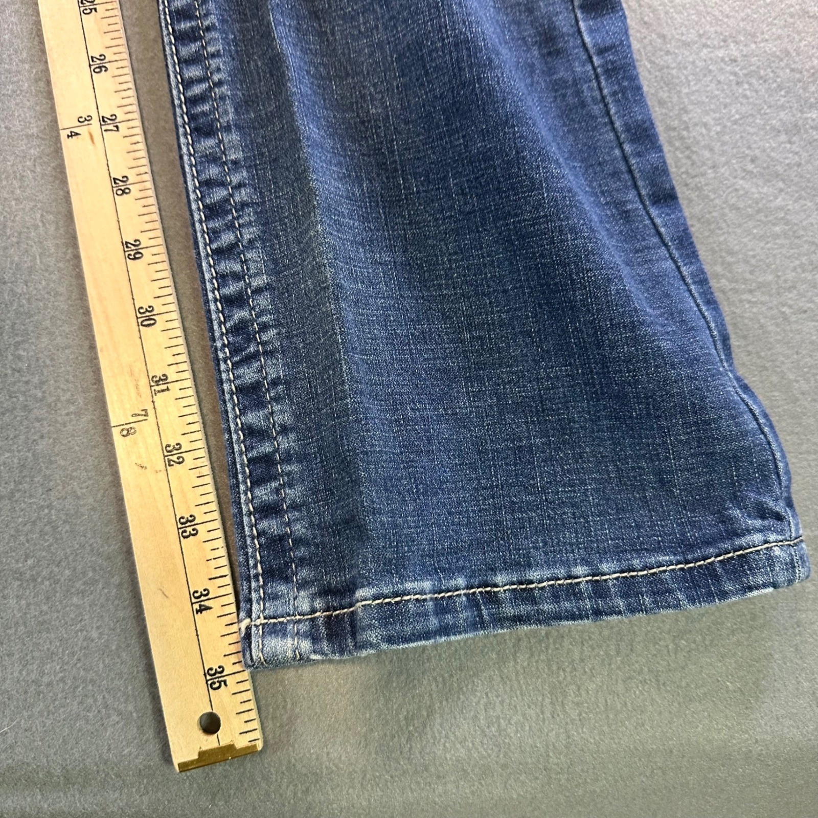 Wrangler Willow Ultimate Riding Jeans Womens 30×35 Dark Wash Bootcut Denim