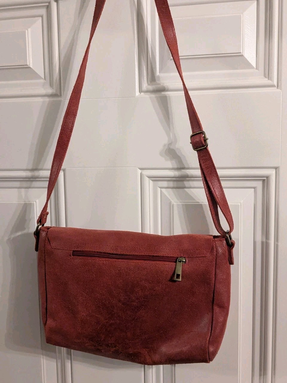 NWOT Vera Pelle Saddle Purse Red Leather Crossbody Snap Closure