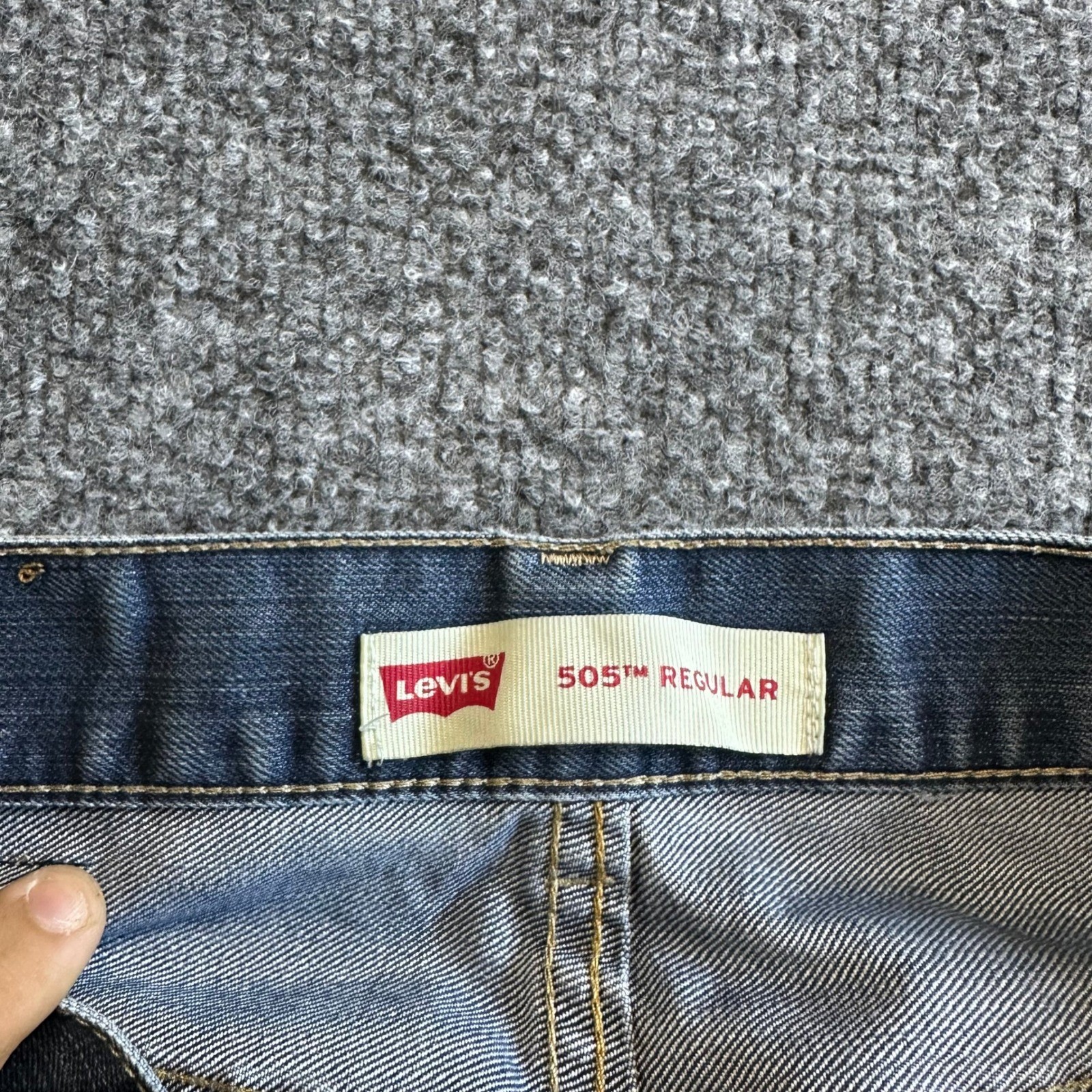 Levi’s Jeans Mens Size 18 Reg Blue 505 Regular Fit Straight Leg Denim W29 L29