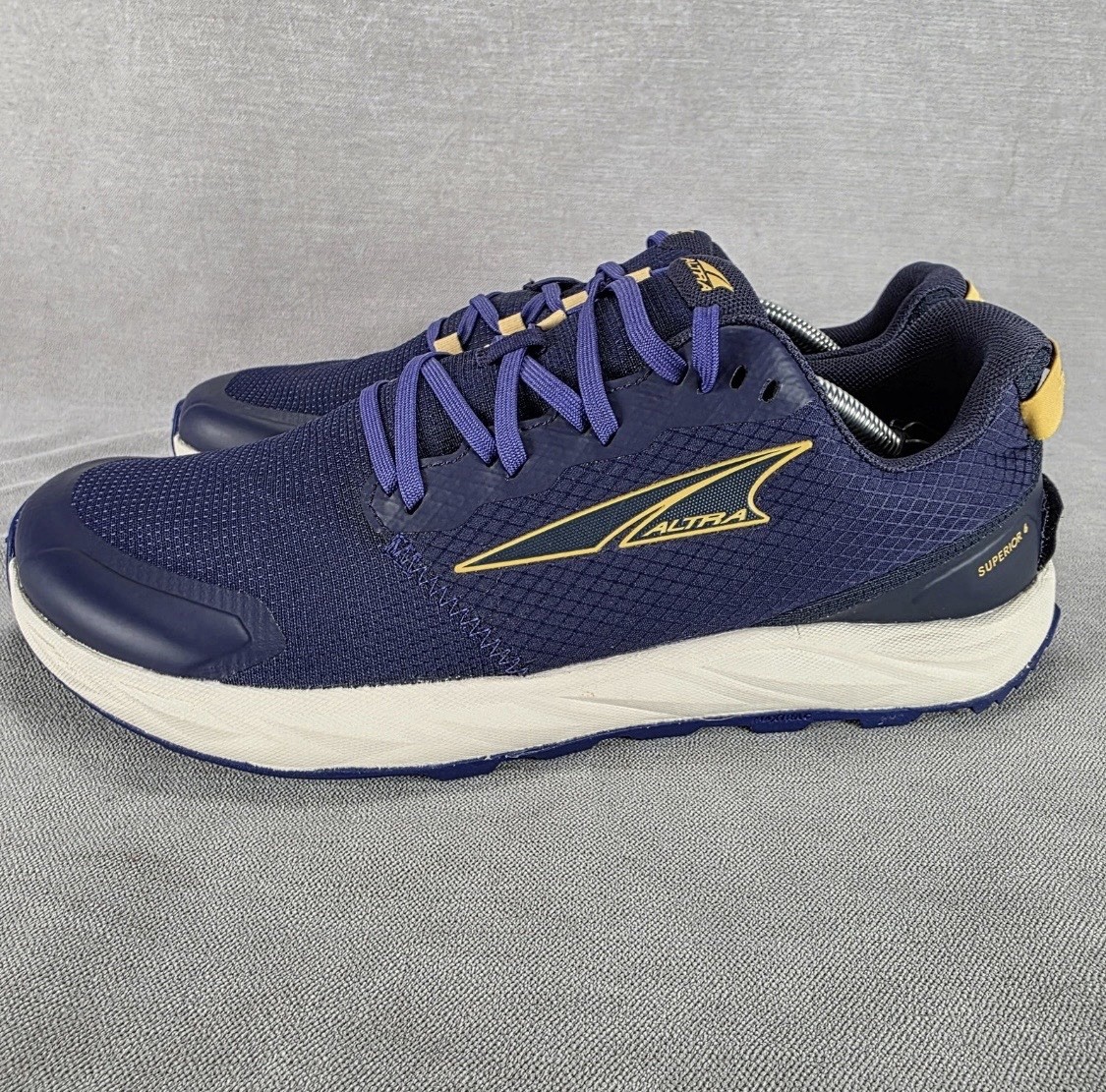 Altra Superior 6 Trail Running Shoes Womens Size 9 Blue Yellow AL0A82CM252
