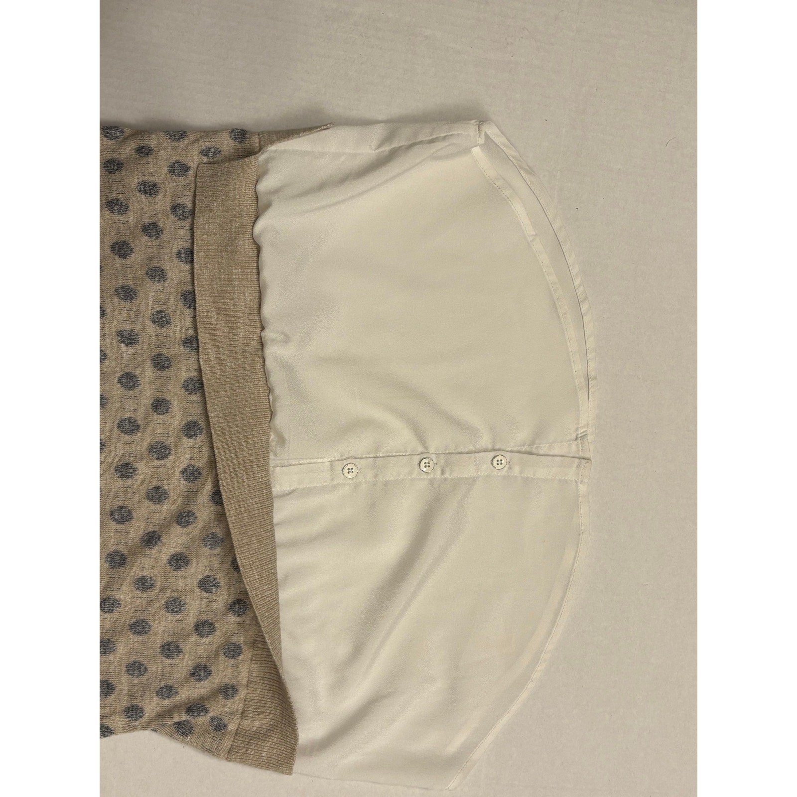 Kenzie sweater layered over white shirt tails preppy dressy knit top blouse sx S