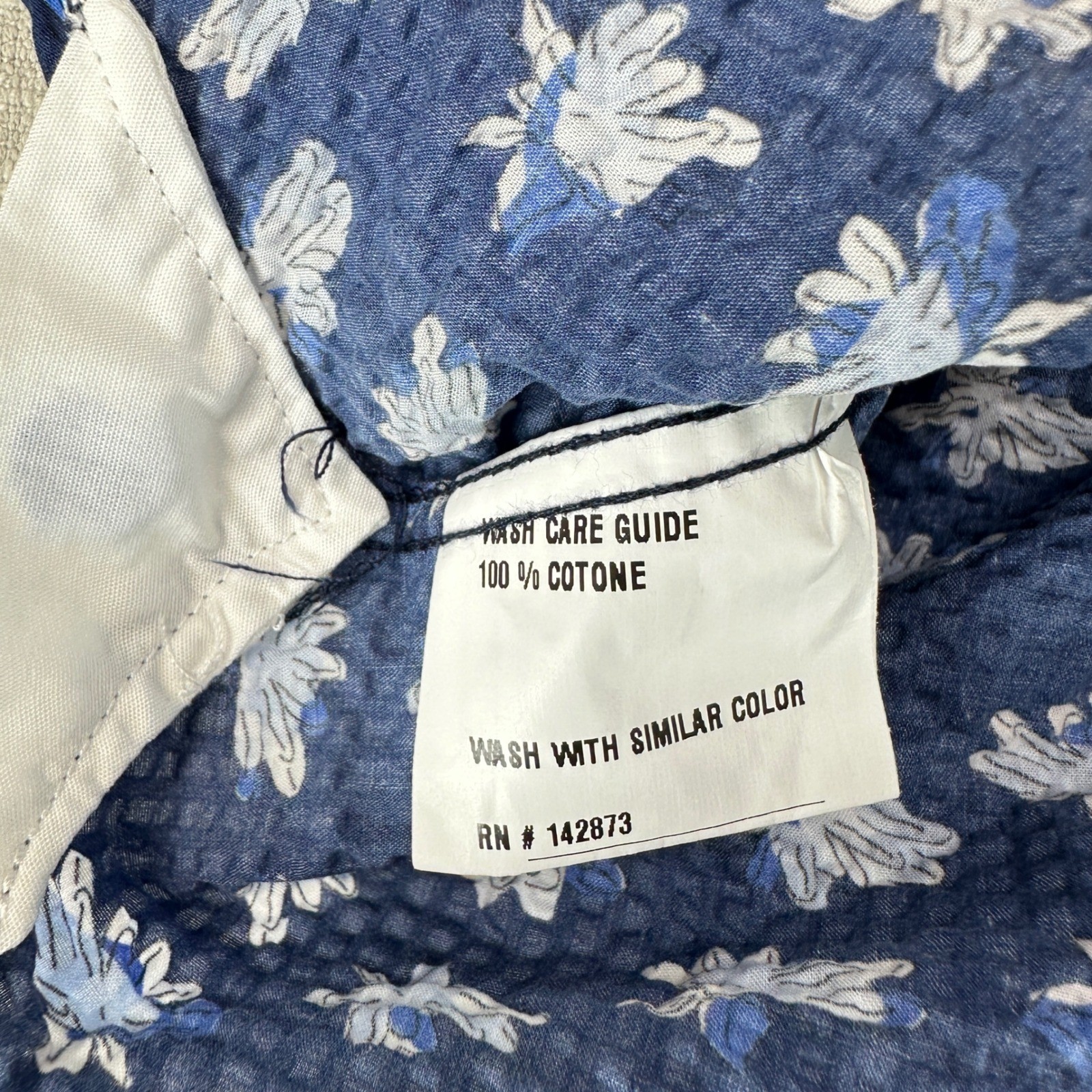 Haspel Button Up Shirt Mens Medium Navy Blue Floral Seersucker Made in Italy EUC