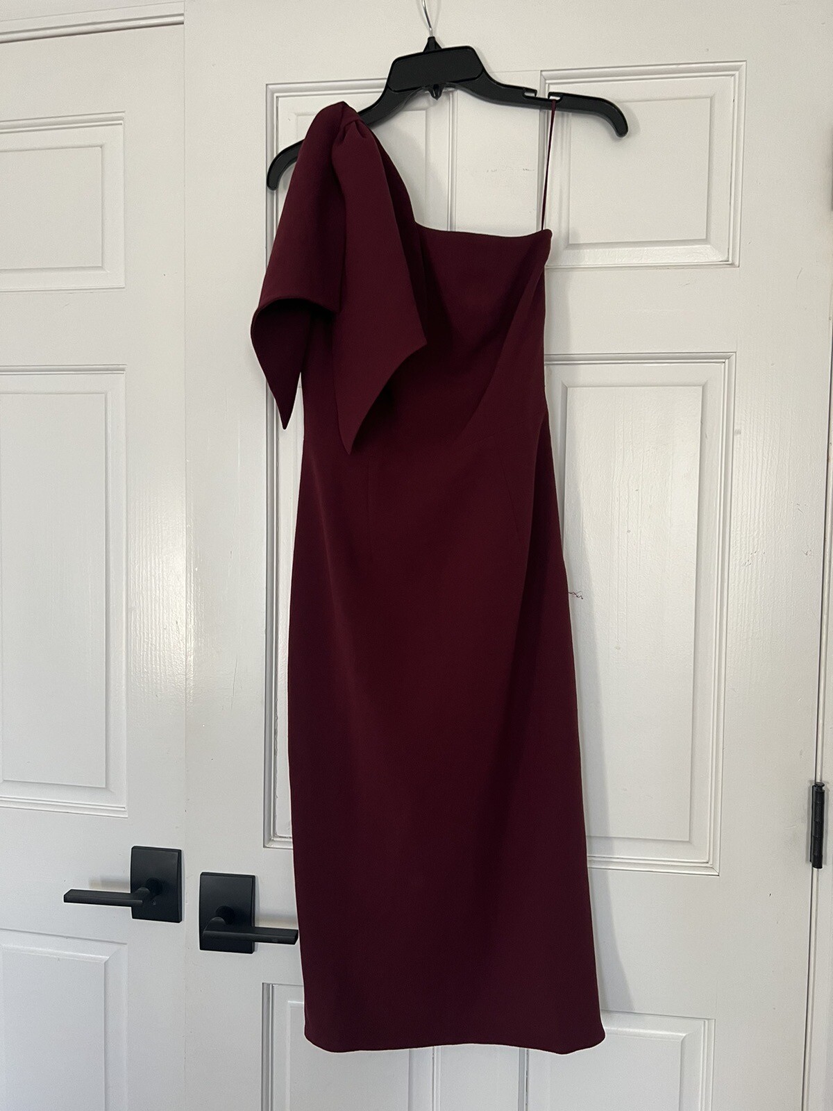 Dress The Population Dark Magenta Tiffany One-Shoulder Midi Dress Small