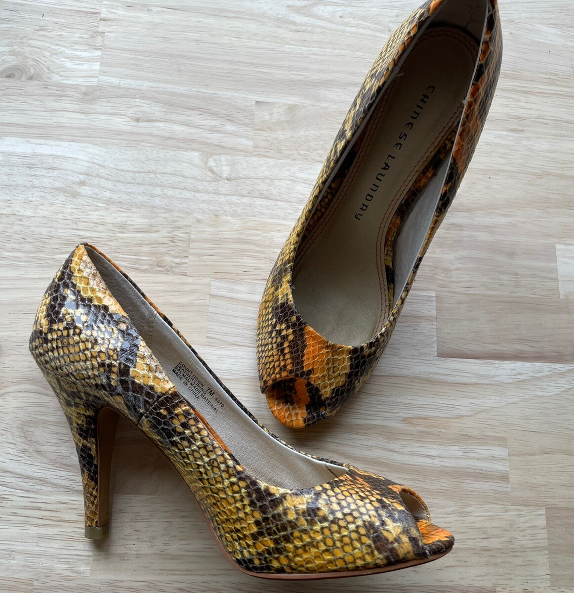 CHINESE LAUNDRY Shoes Womens Size 7 Count Down Snake Skin Stiletto Heels