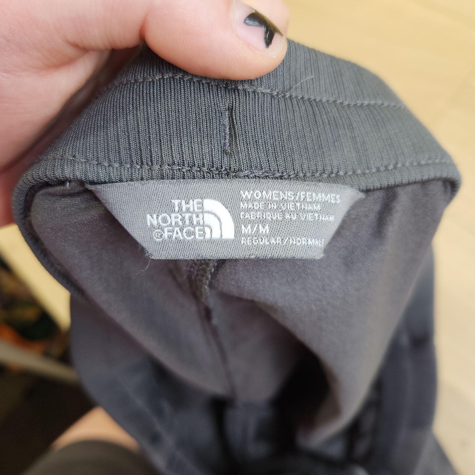 The North Face Aphrodite Motion Pants Womens Medium Gray Hiking Stretch Outdoor