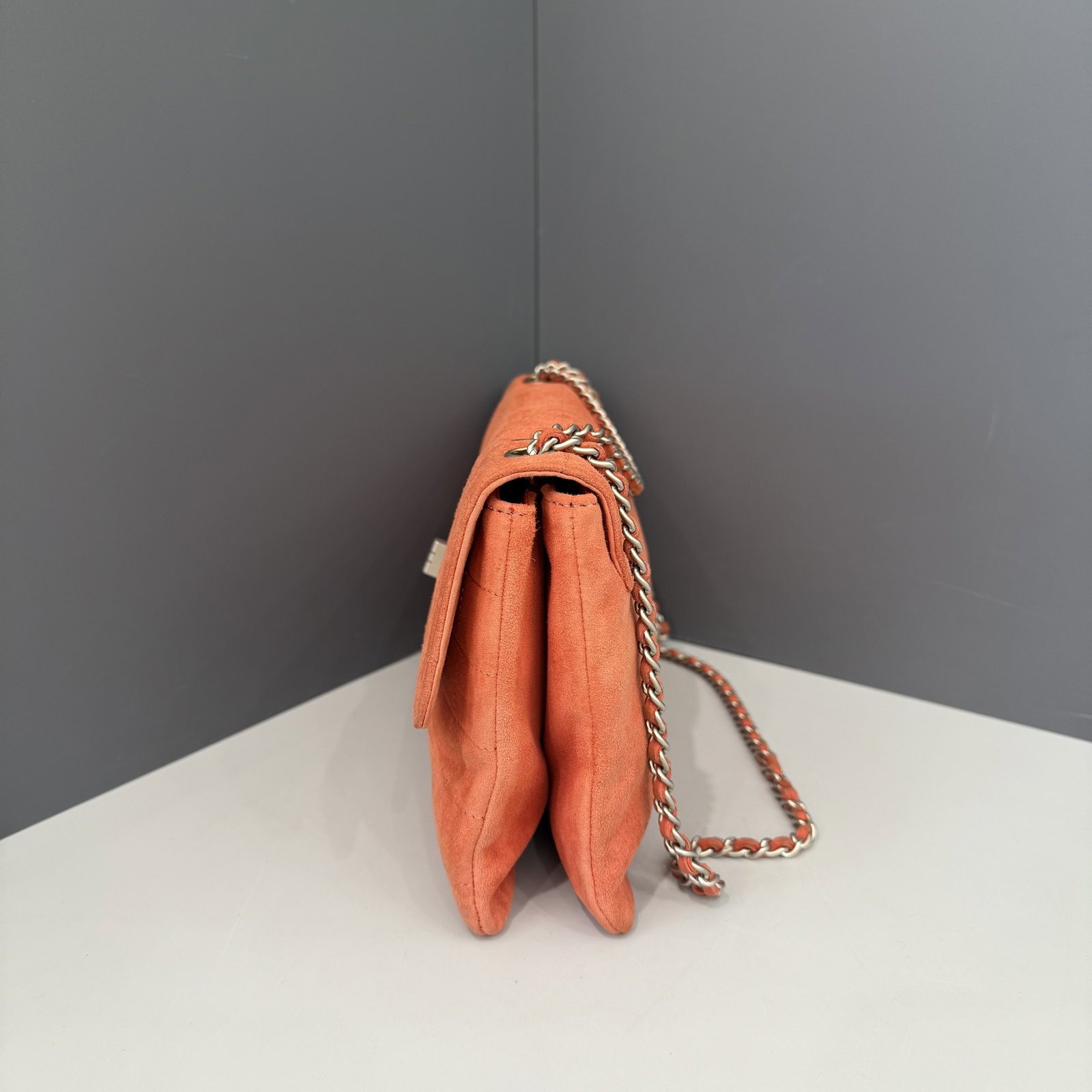 Chanel Flap Bag Red Doblis Suede Suede (gj041826a2)