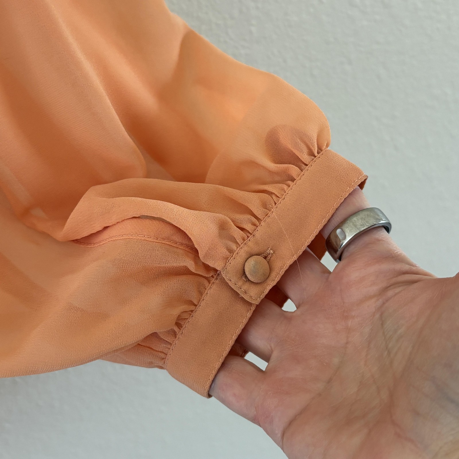Soft Surroundings Carte Blanche Top M Peach Embroidered Chiffon Pleated Boho
