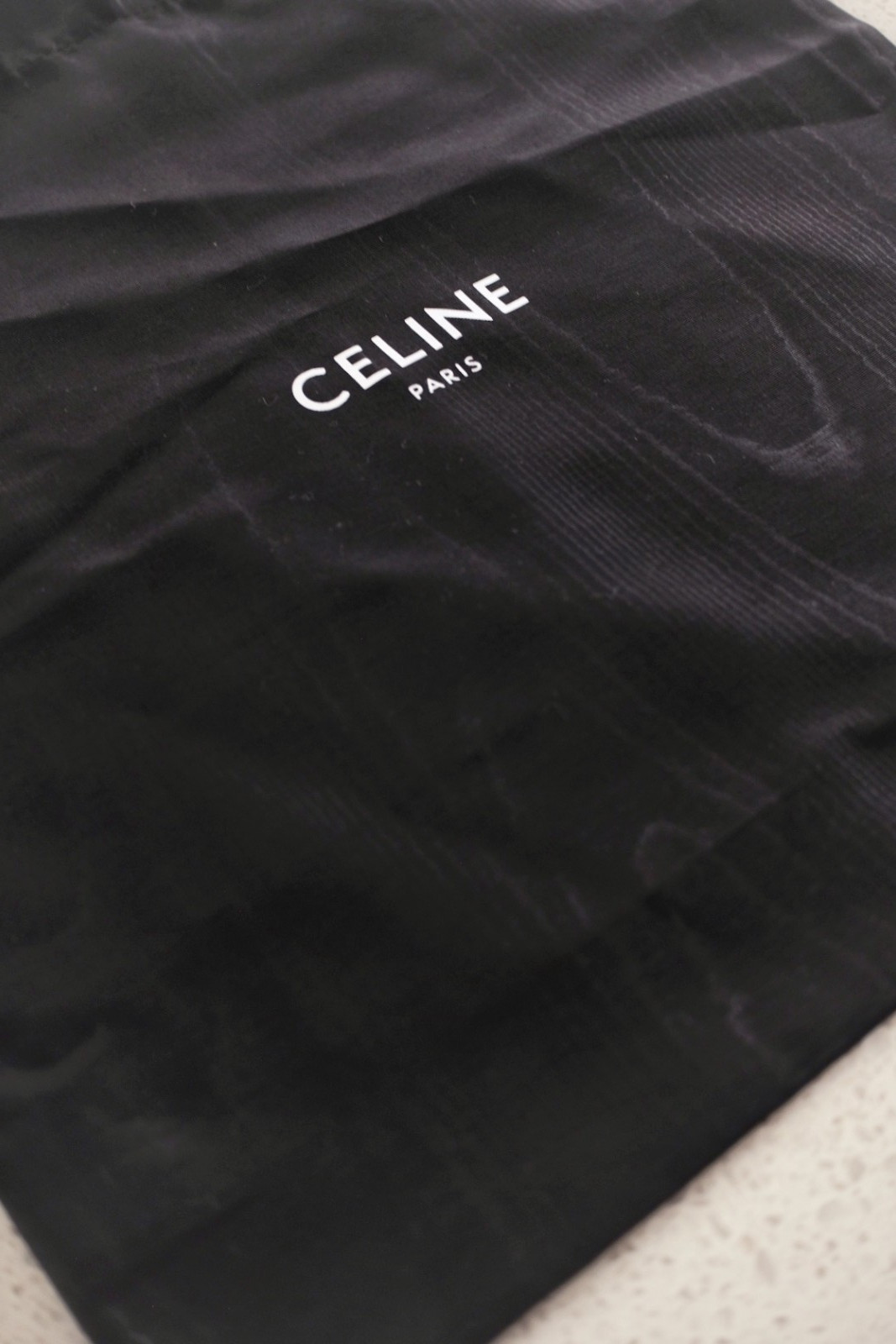Celine dustbag woodgrain 39×39 cm