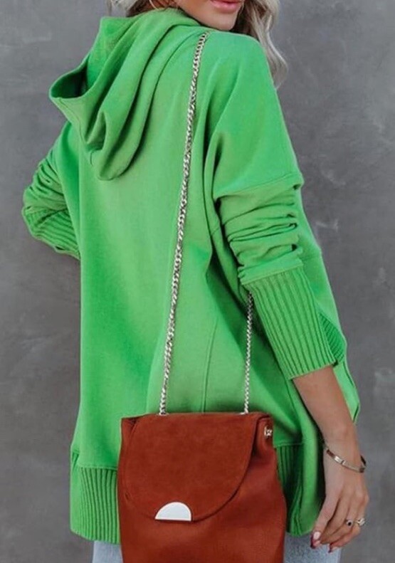 Women’s Oversized Green Sweatshirt Size Medium Tunic Hoodie Pockets Henley NWOT