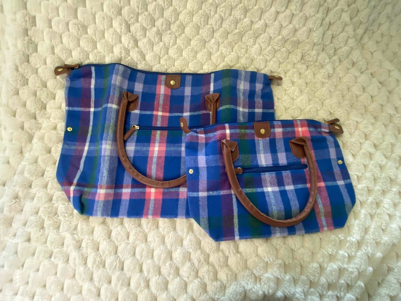 WOMAN WITHIN Flannel Weekender Duffle Bag & Matching Purse 2 Pc Tote Set Plaid