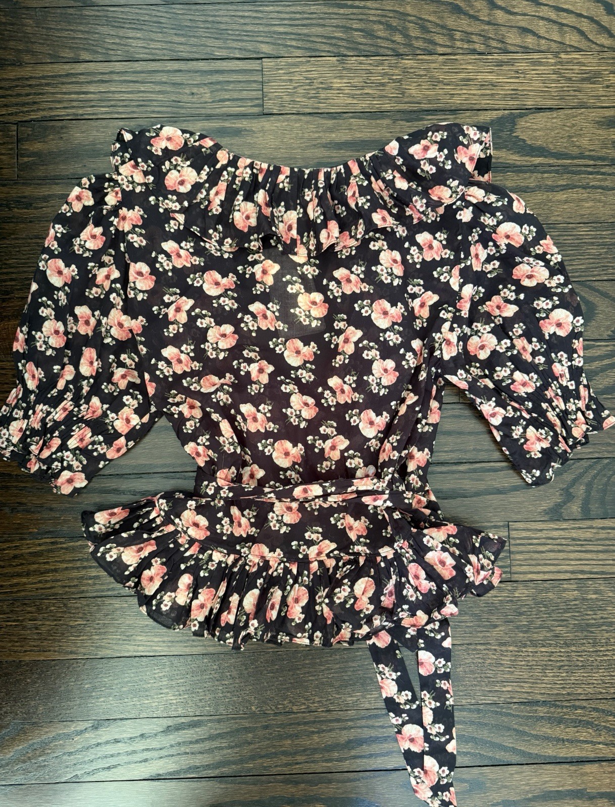 NWT Doen Viola Top in Black Poppy XS