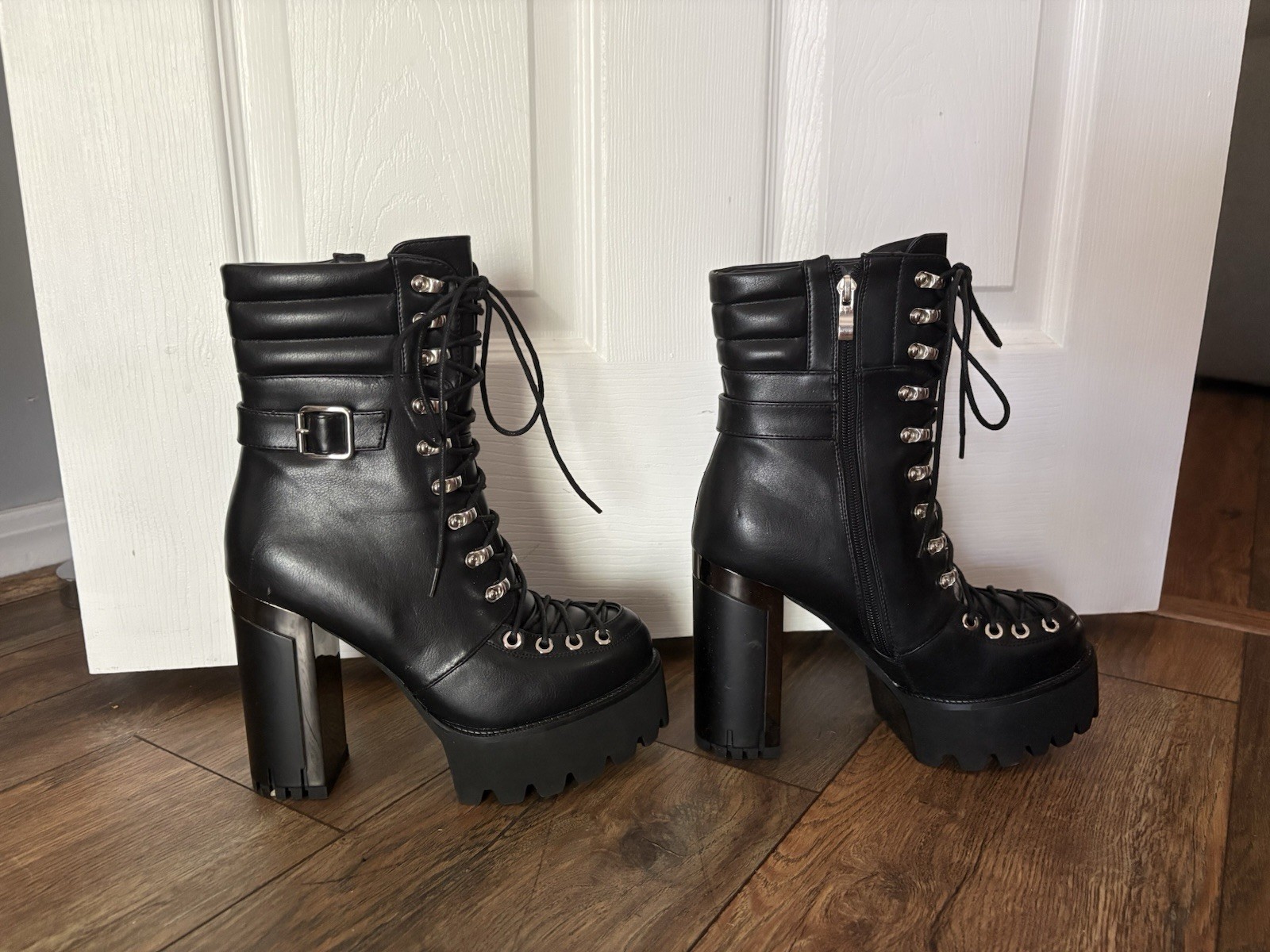 Black Platform Boots Sz 8 Corset Style Open Laces Goth Cyber Club Comfortable